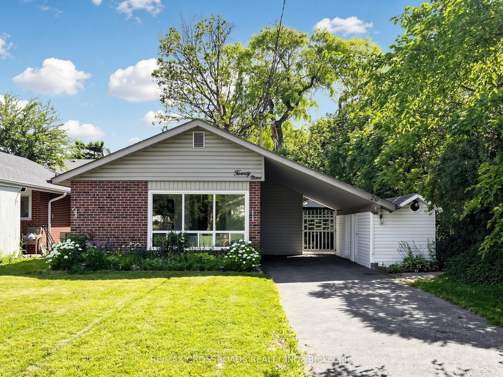 29 Orton Park Road, Toronto, ON M1G 3G2 photo 4
