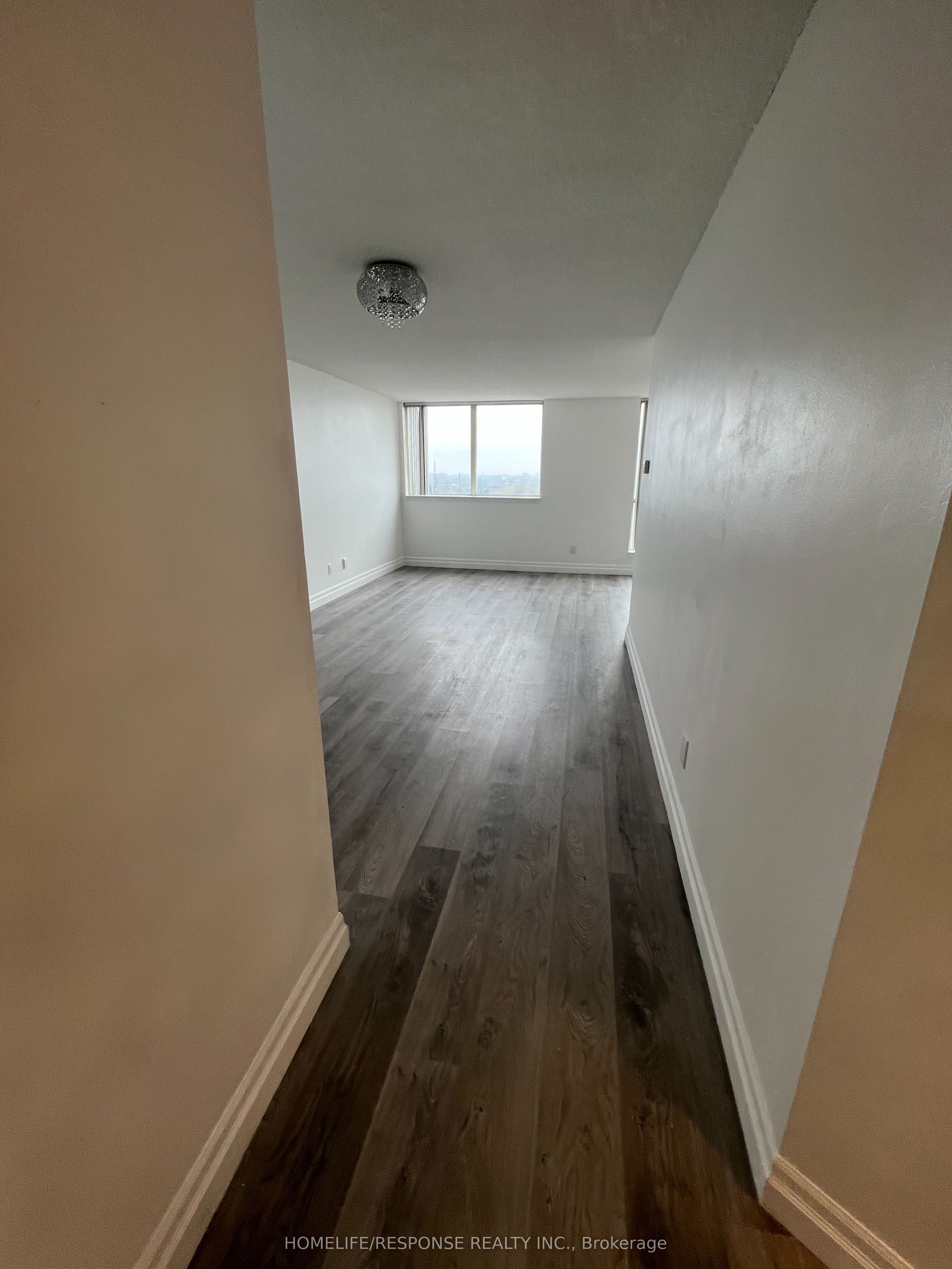 2466 EGLINTON Avenue E LPH9, Toronto, ON M1K 5J8 photo 4