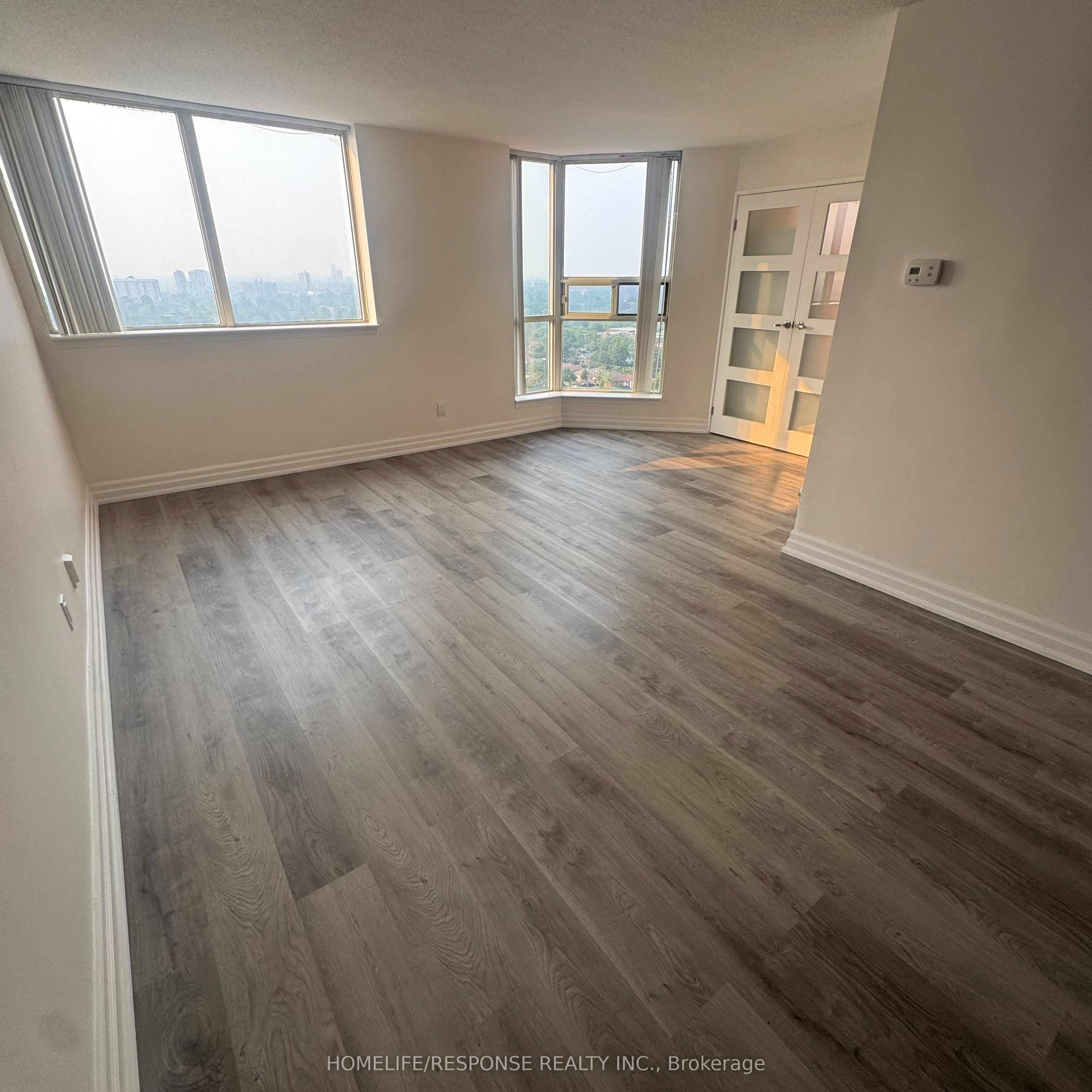 2466 EGLINTON Avenue E LPH9, Toronto, ON M1K 5J8 photo 5