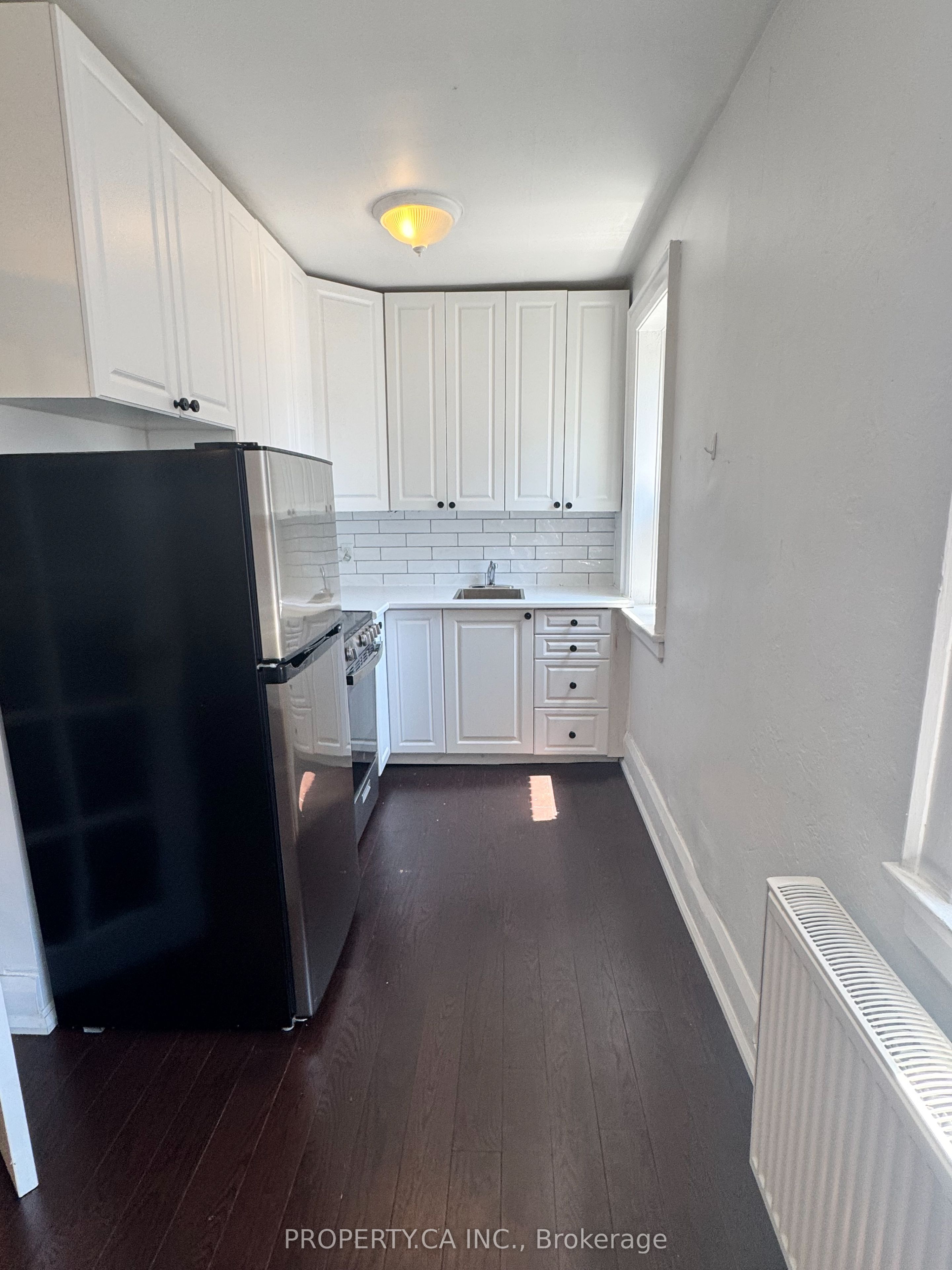 849 Broadview Avenue E 20, Toronto, ON M4K 2P9 photo 4