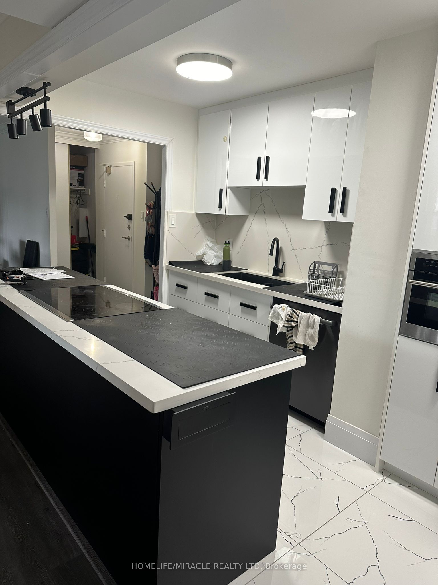 25 Silver Springs Boulevard 607, Toronto, ON M1V 1M9 photo 4