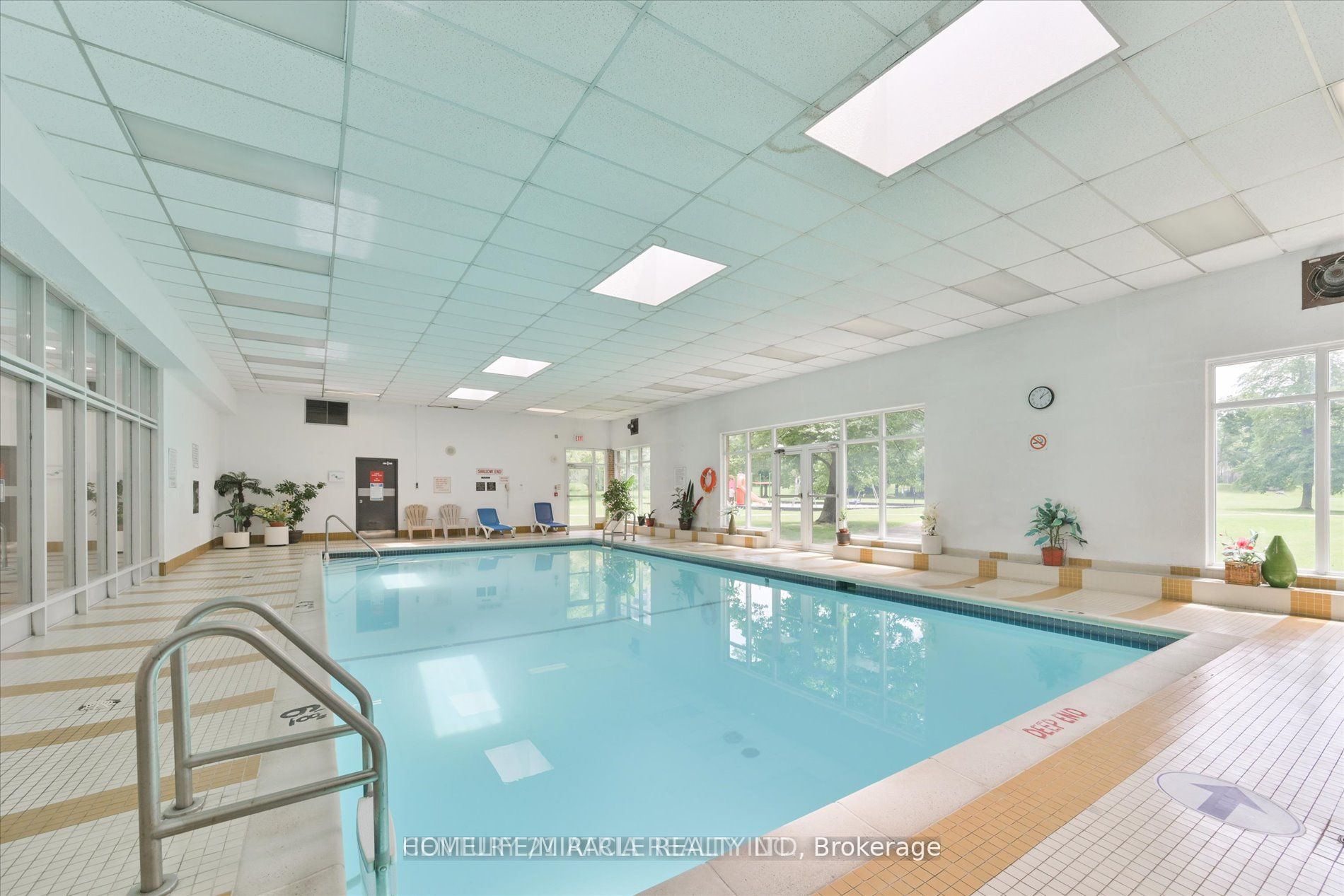 25 Silver Springs Boulevard 607, Toronto, ON M1V 1M9 photo 5
