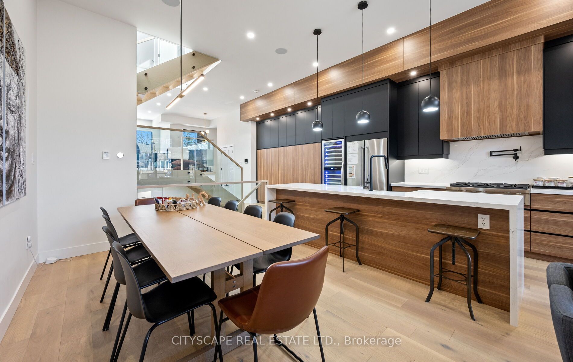 2B Holmstead Avenue, Toronto, ON M4B 1T1 photo 5