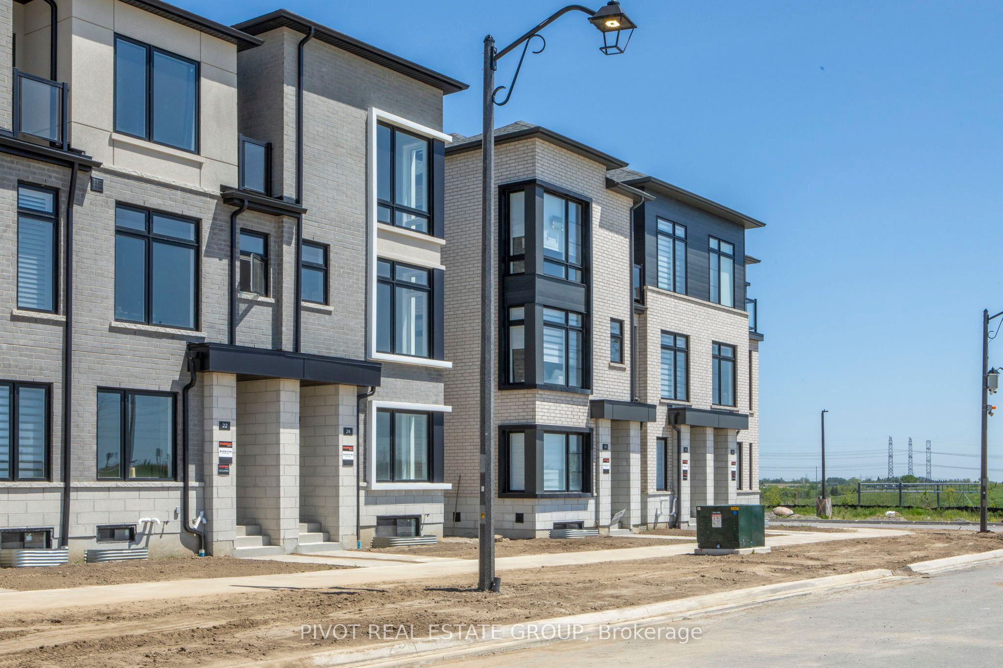 24 Pluto Way, Whitby, ON L1M 0M7