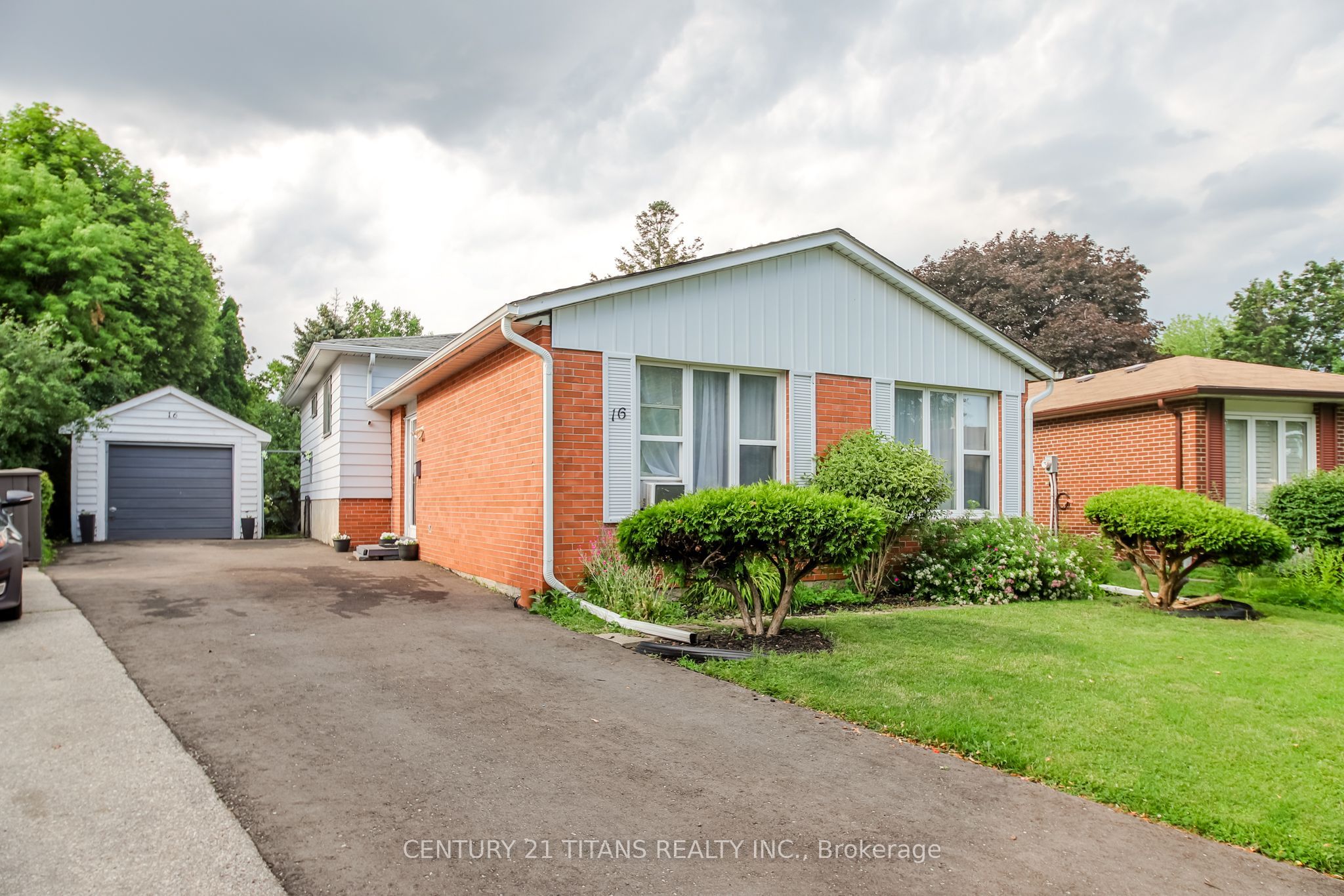 16 Proud Grove, Toronto, ON M1B 1S2 photo 3