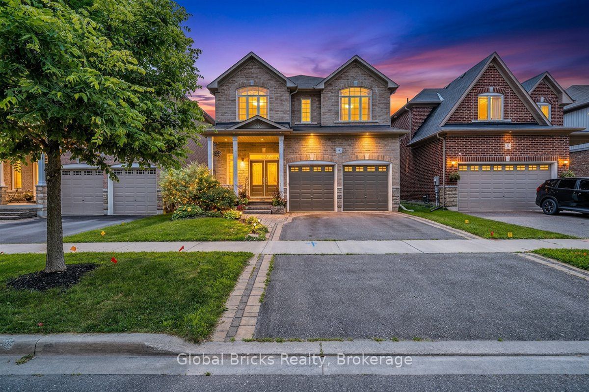 47 Holyrod Drive, Clarington, ON L1E 0G4 photo 2