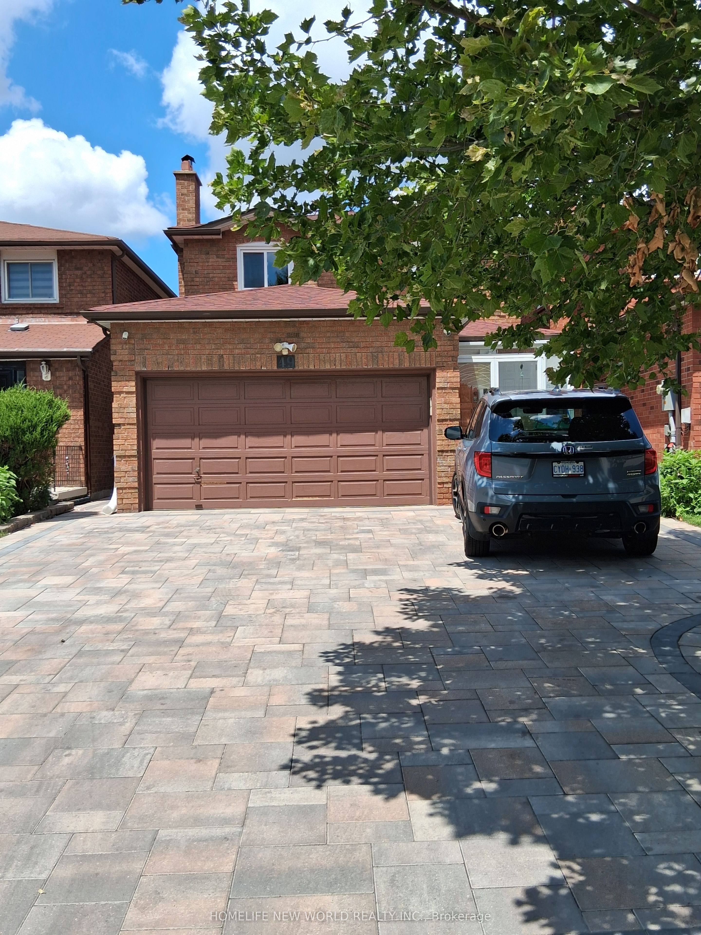 49 Burnt Bark Drive, Toronto, ON M1V 3J6