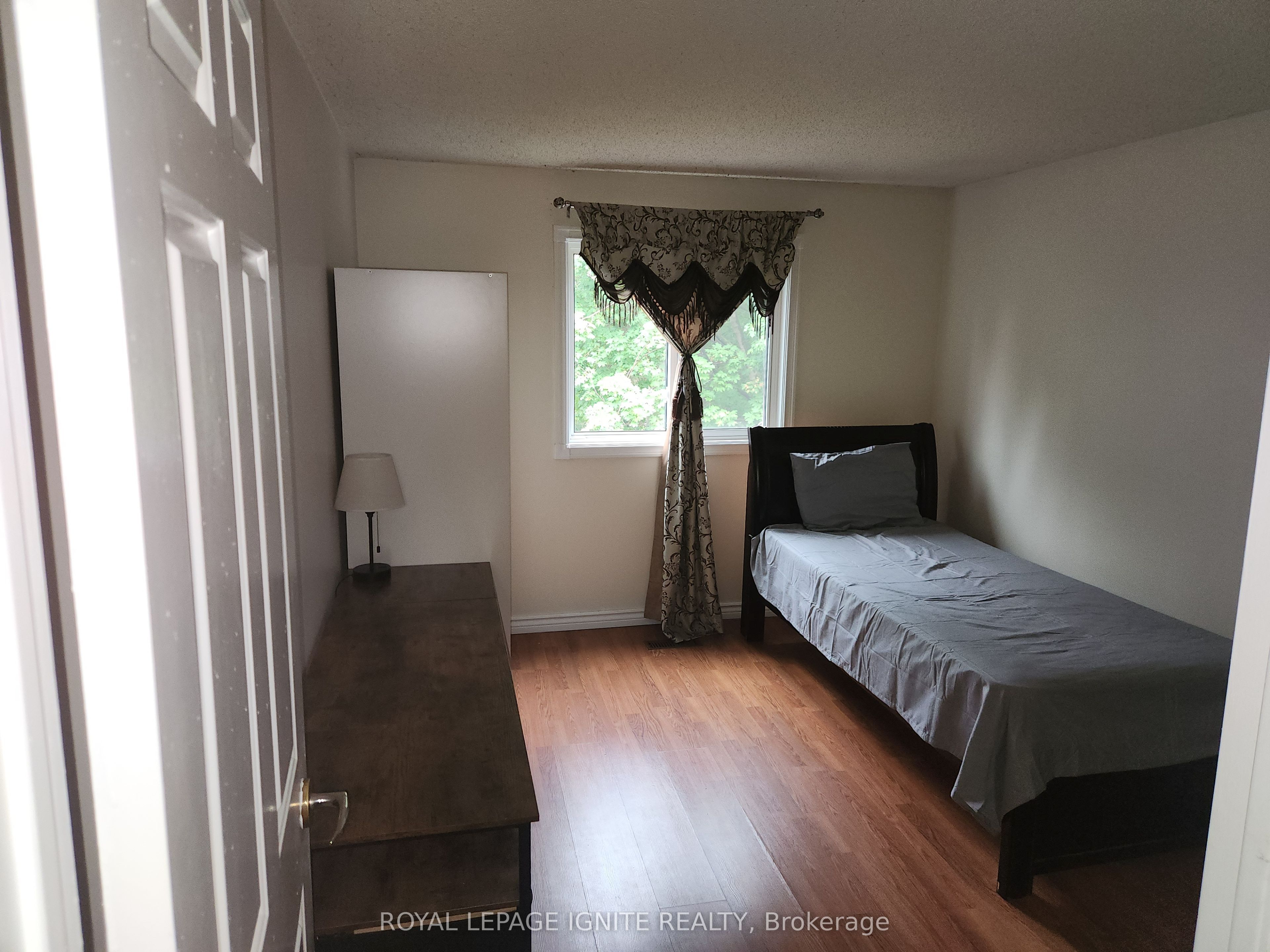 33 Lysander Court, Toronto, ON M1V 3R2 photo 2