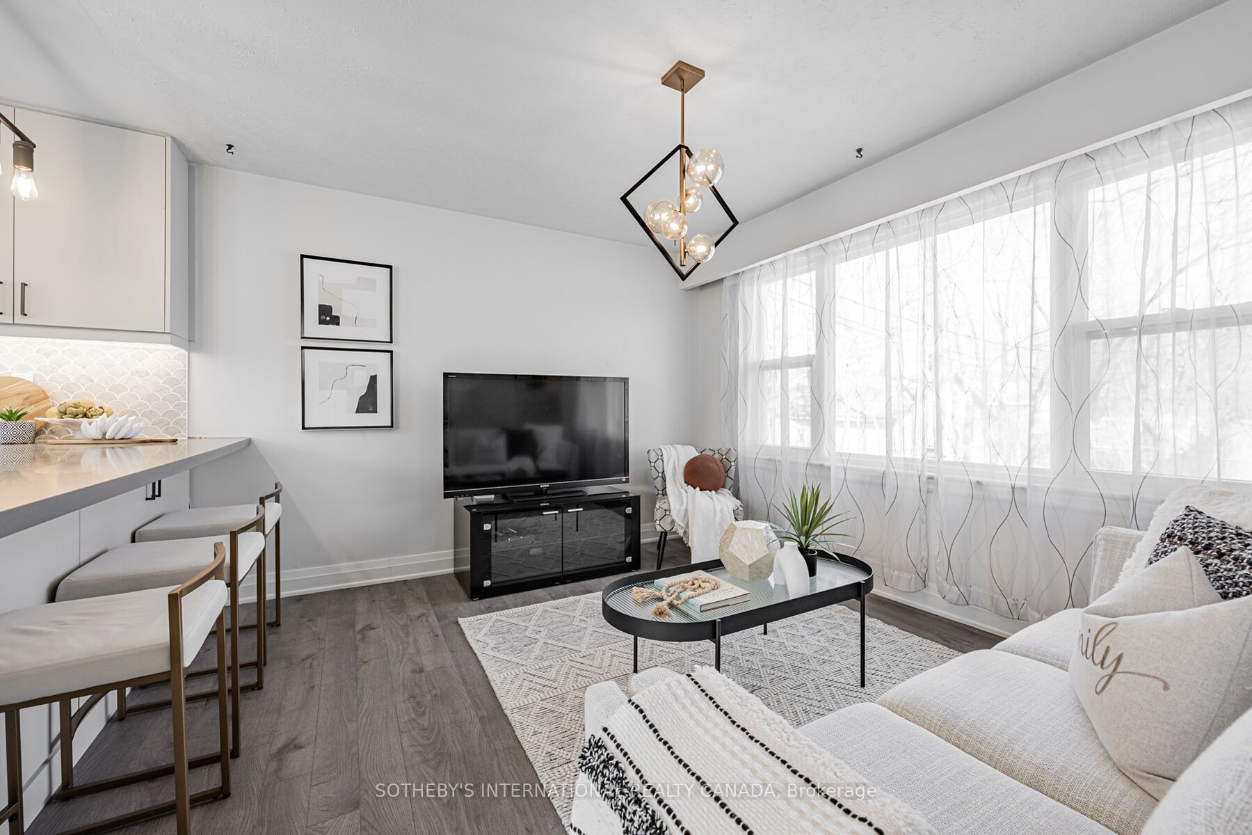4075A Lawrence Avenue E, Toronto, ON M1E 2R6 photo 4