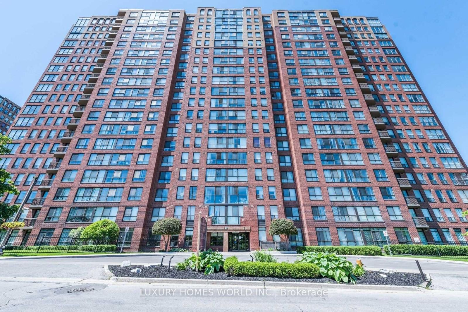 330 McCowan Road 511, Toronto, ON M1J 3N3