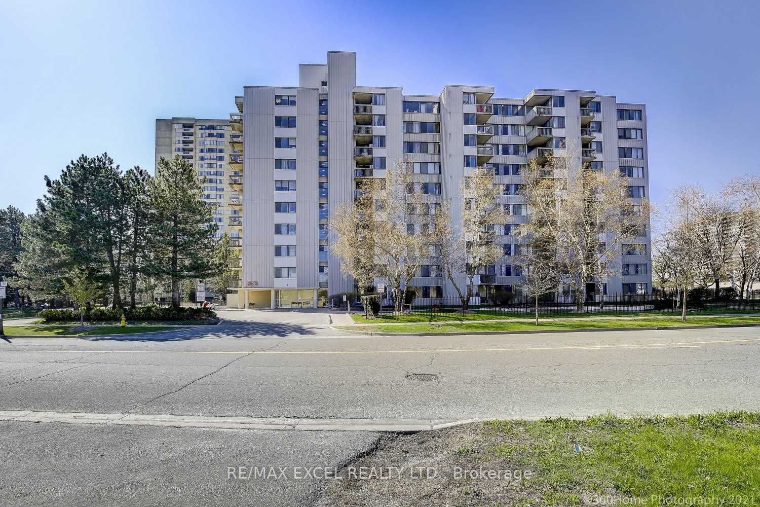 2500 Bridletowne Circle 907, Toronto, ON M1W 2V1 photo 3
