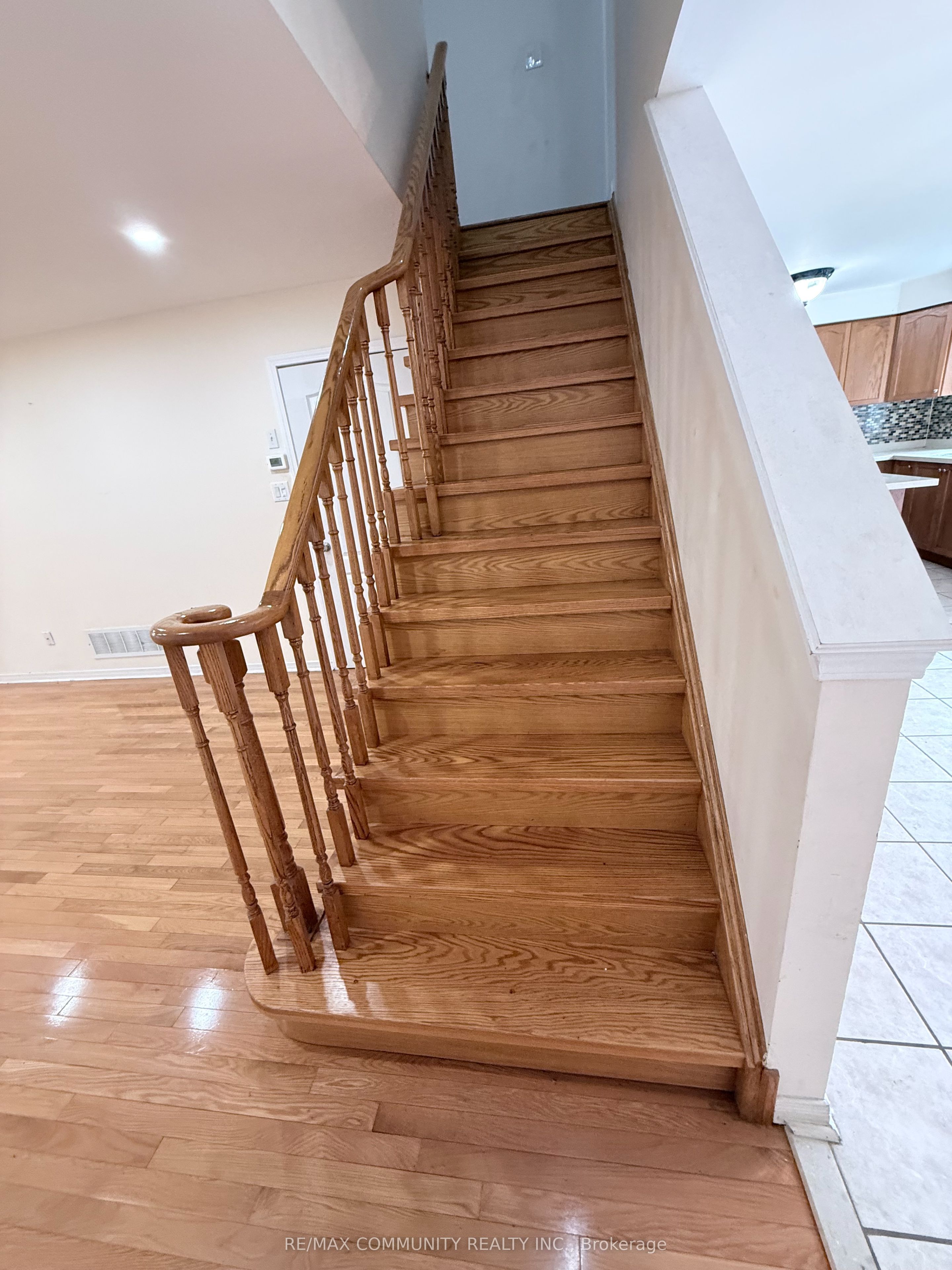 26 Grosbeak Crescent, Toronto, ON M1X 1X1 photo 3