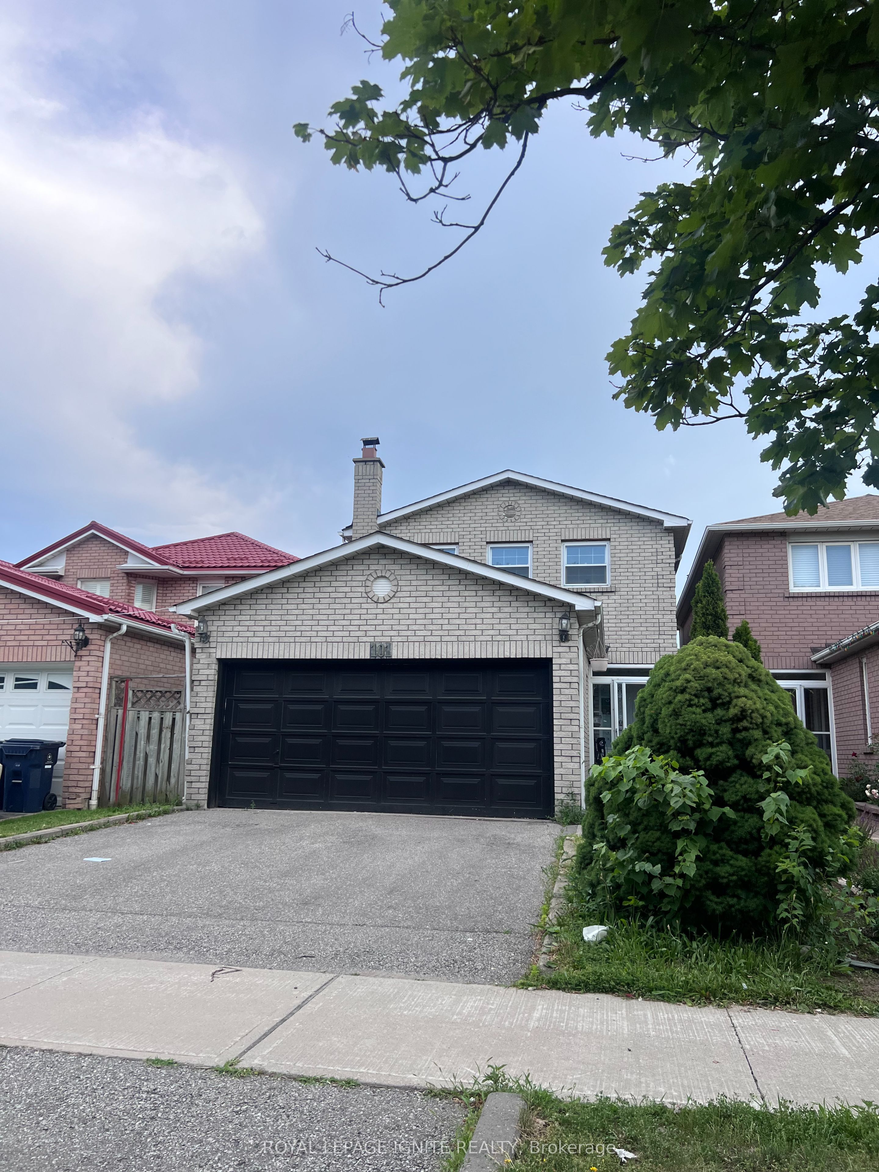 101 Orleans Drive, Toronto, ON M1C 4Y3