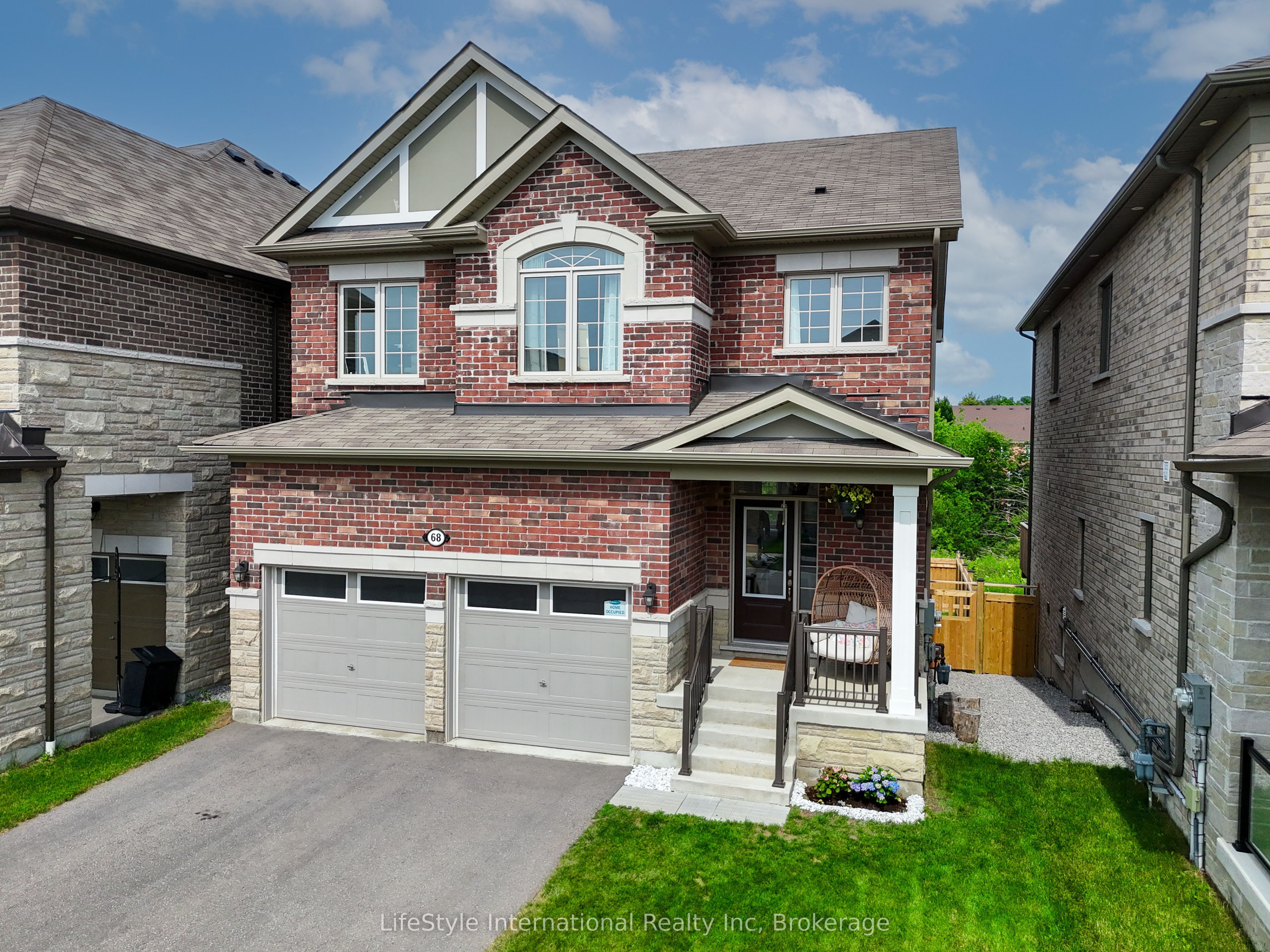 68 Barkerville Drive, Whitby, ON L1P 0L8 photo 3