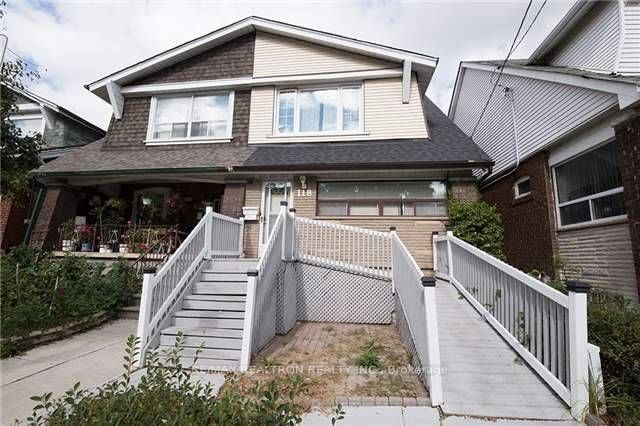 118 Chatham Avenue, Toronto, ON M4J 1K7