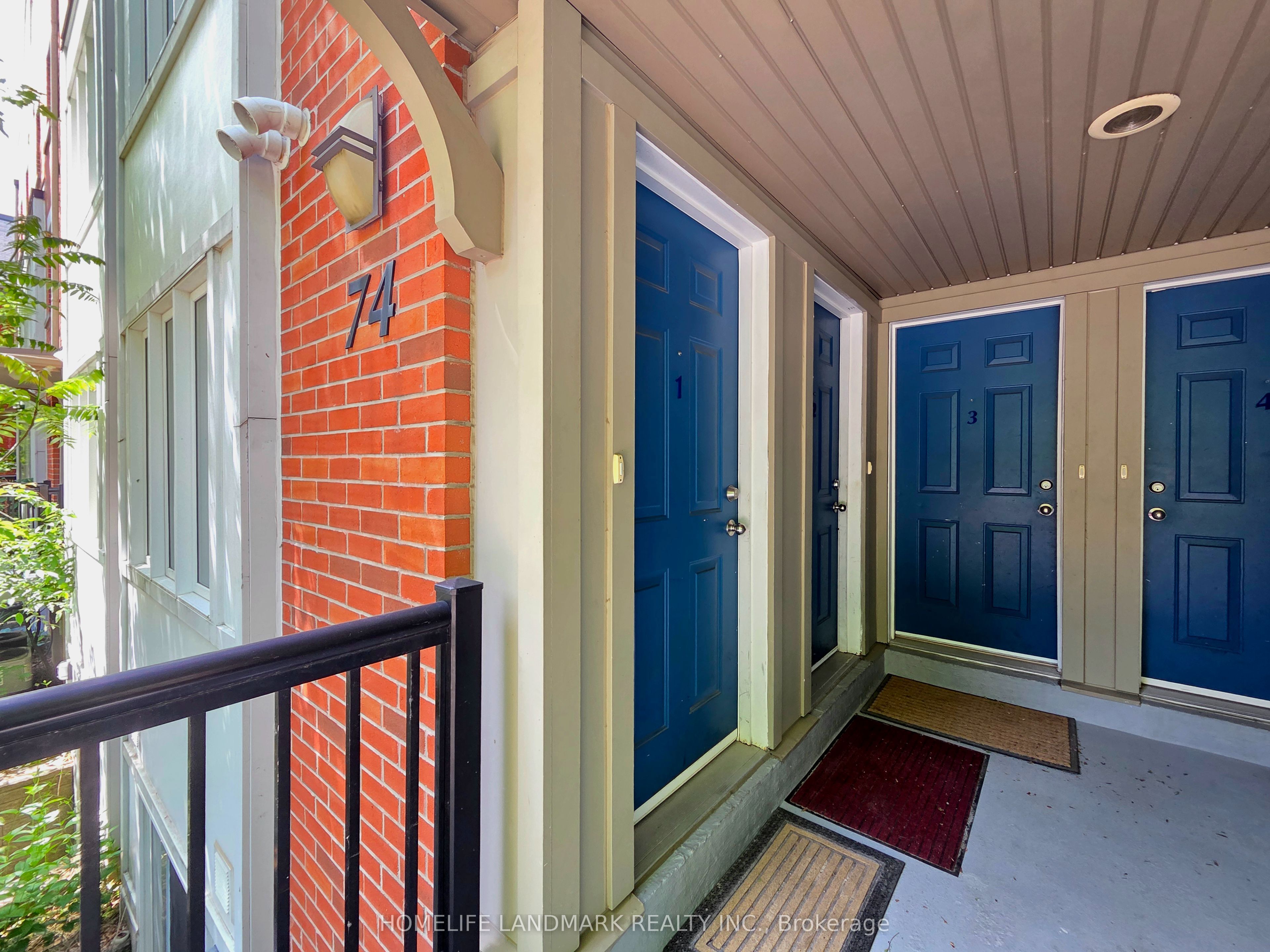 74 Munro Street 2, Toronto, ON M4M 2S9 photo 3
