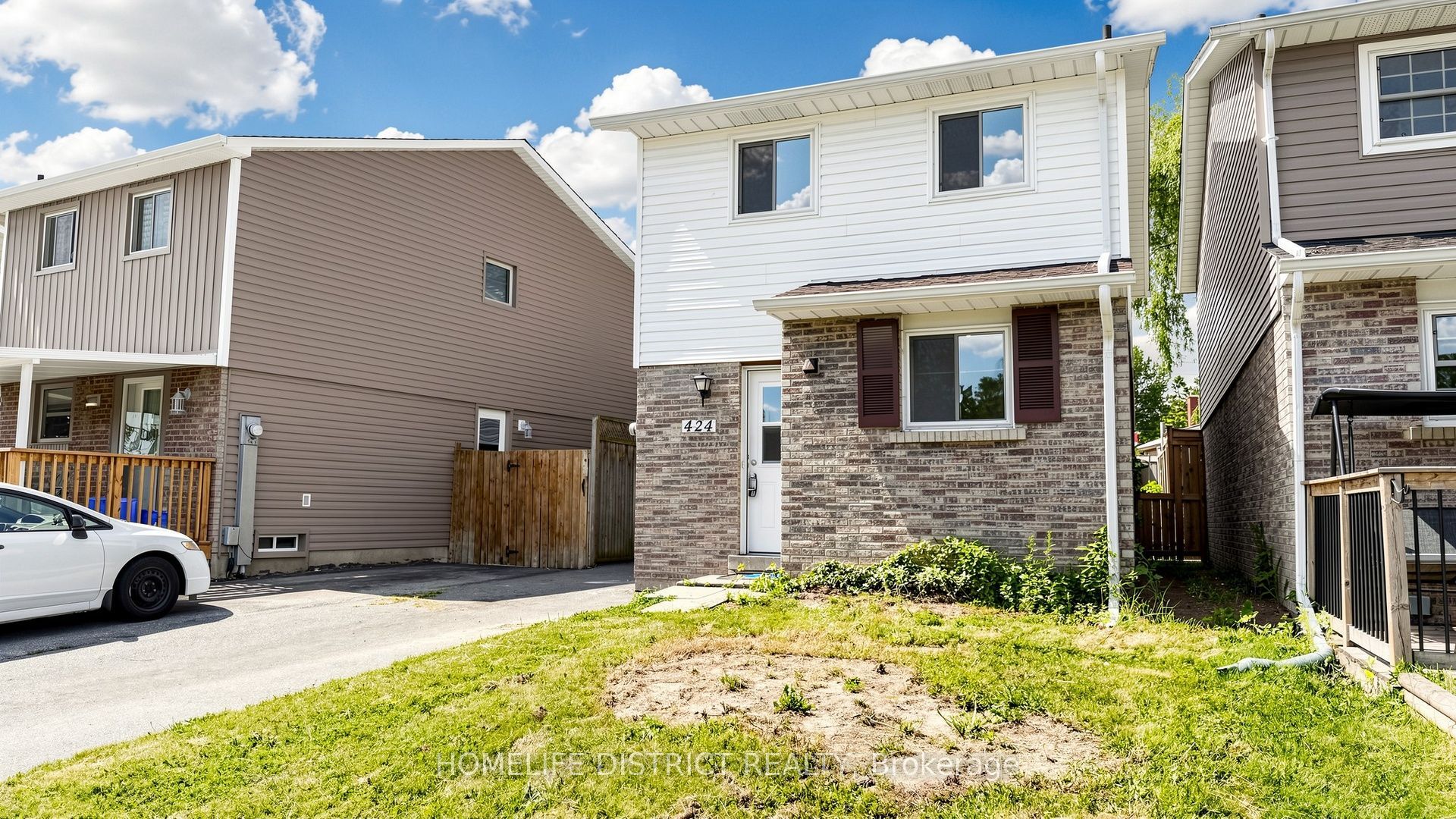 424 Chaleur Avenue, Oshawa, ON L1J 6N7 photo 2