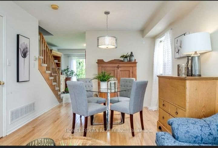 25 Haverhill Crescent, Whitby, ON L1R 3E7 photo 5