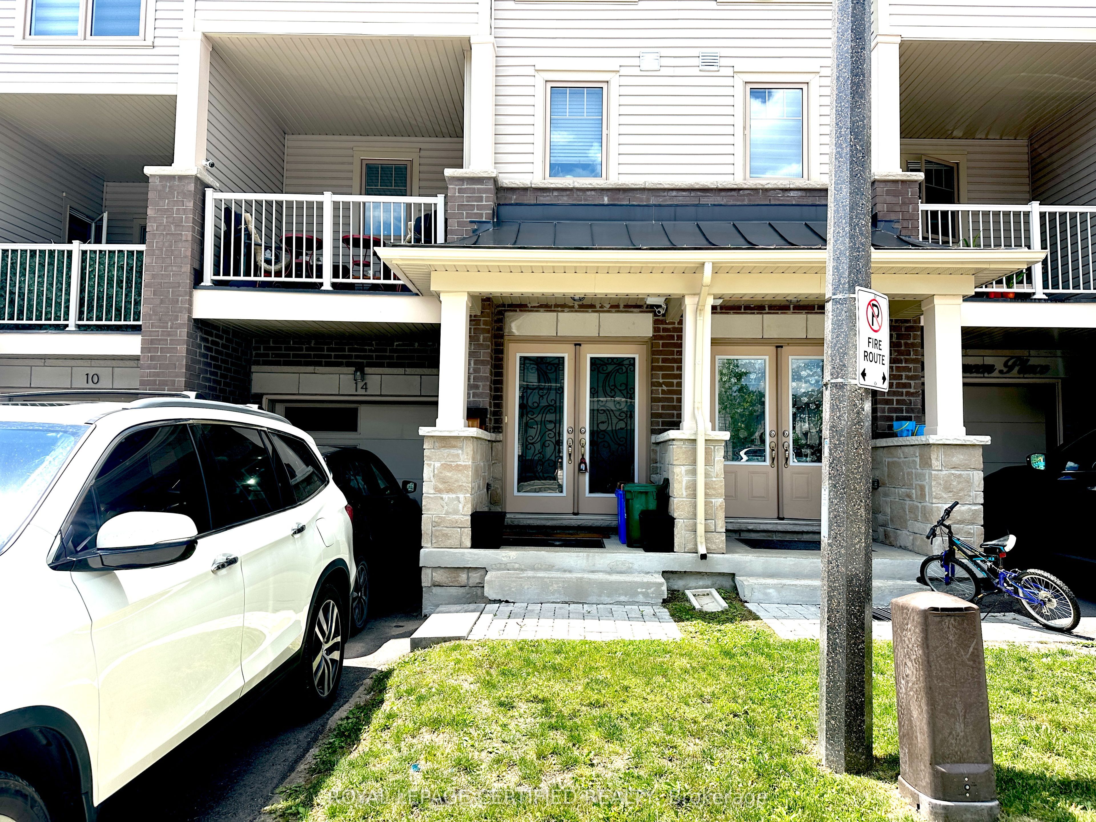 14 Ambereen Place, Clarington, ON L1C 7H5 photo 2
