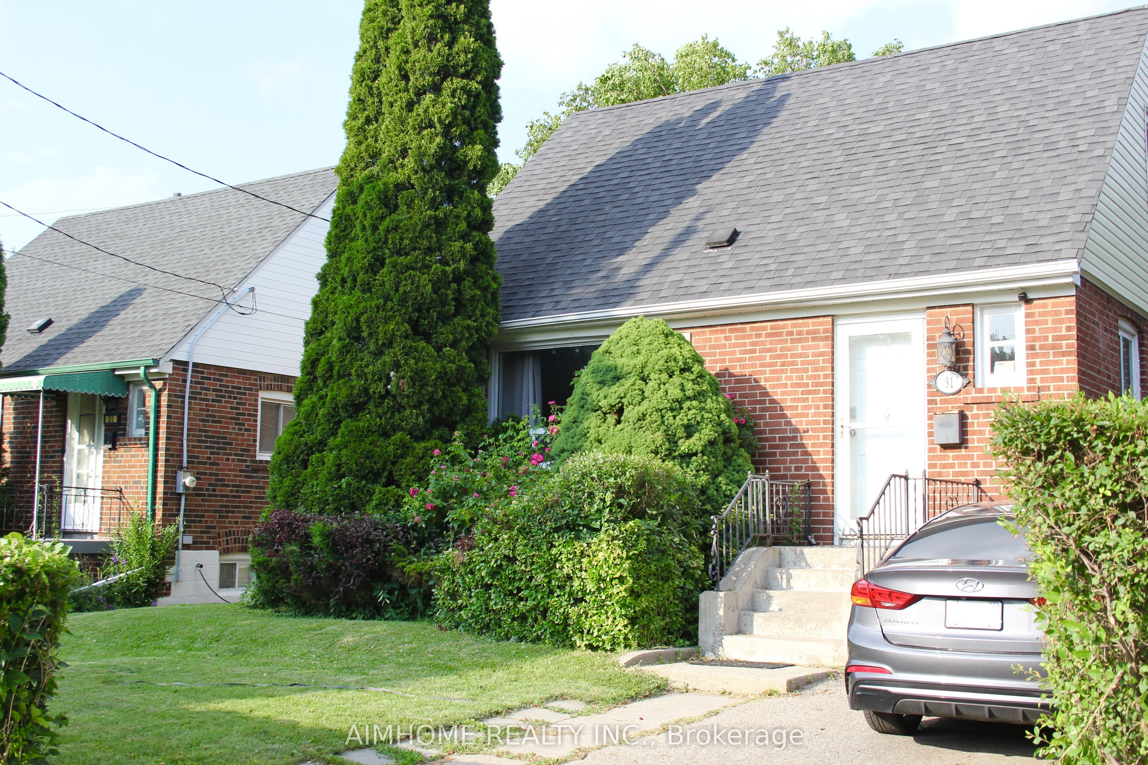 31 Camilla Crescent, Toronto, ON M1L 1Y9 photo 2
