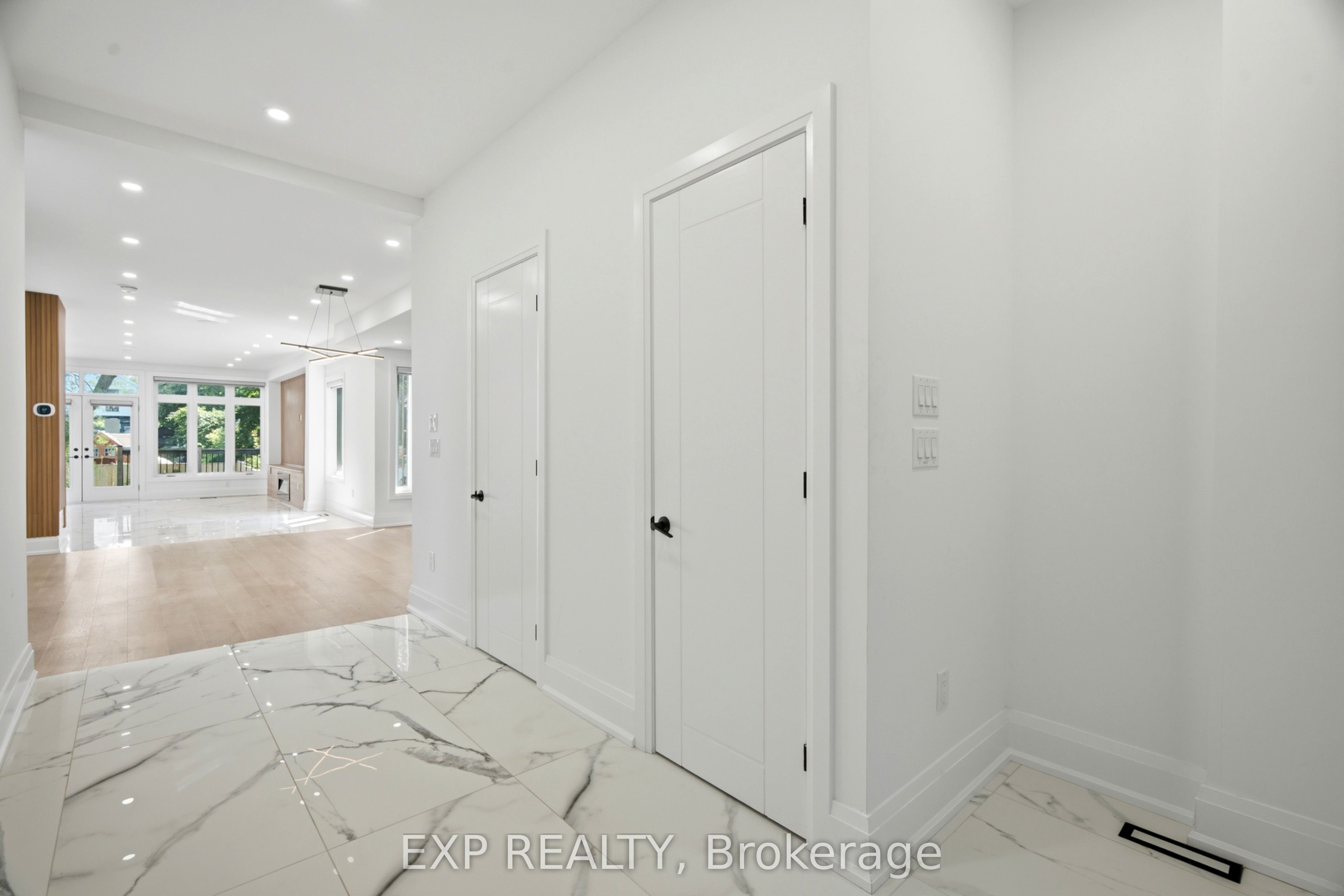 83 Kalmar Avenue, Toronto, ON M1N 3G5 photo 3