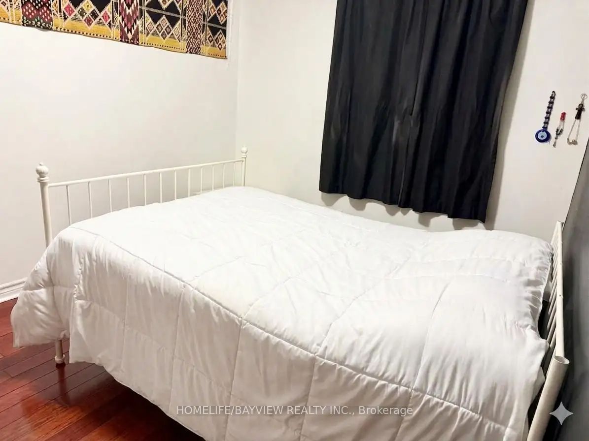 141 Berner Trail, Toronto, ON M1B 1B5 photo 3
