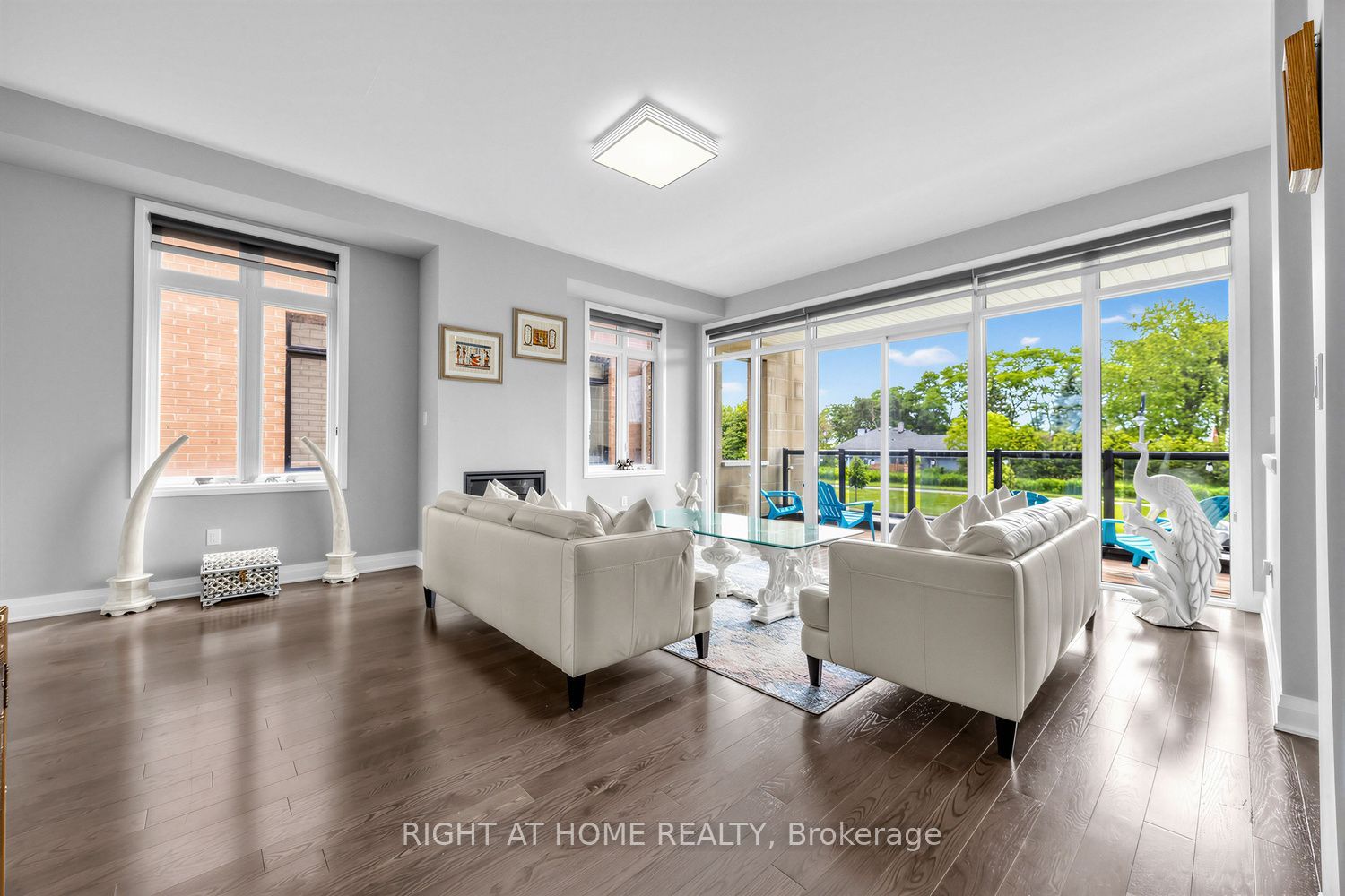 215 Port Darlington Road, Clarington, ON L1C 4A7 photo 3