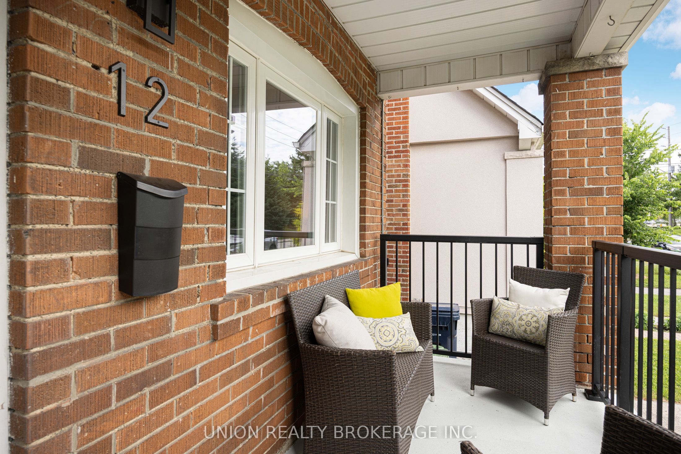 12 Durant Avenue, Toronto, ON M4J 4V9 photo 3