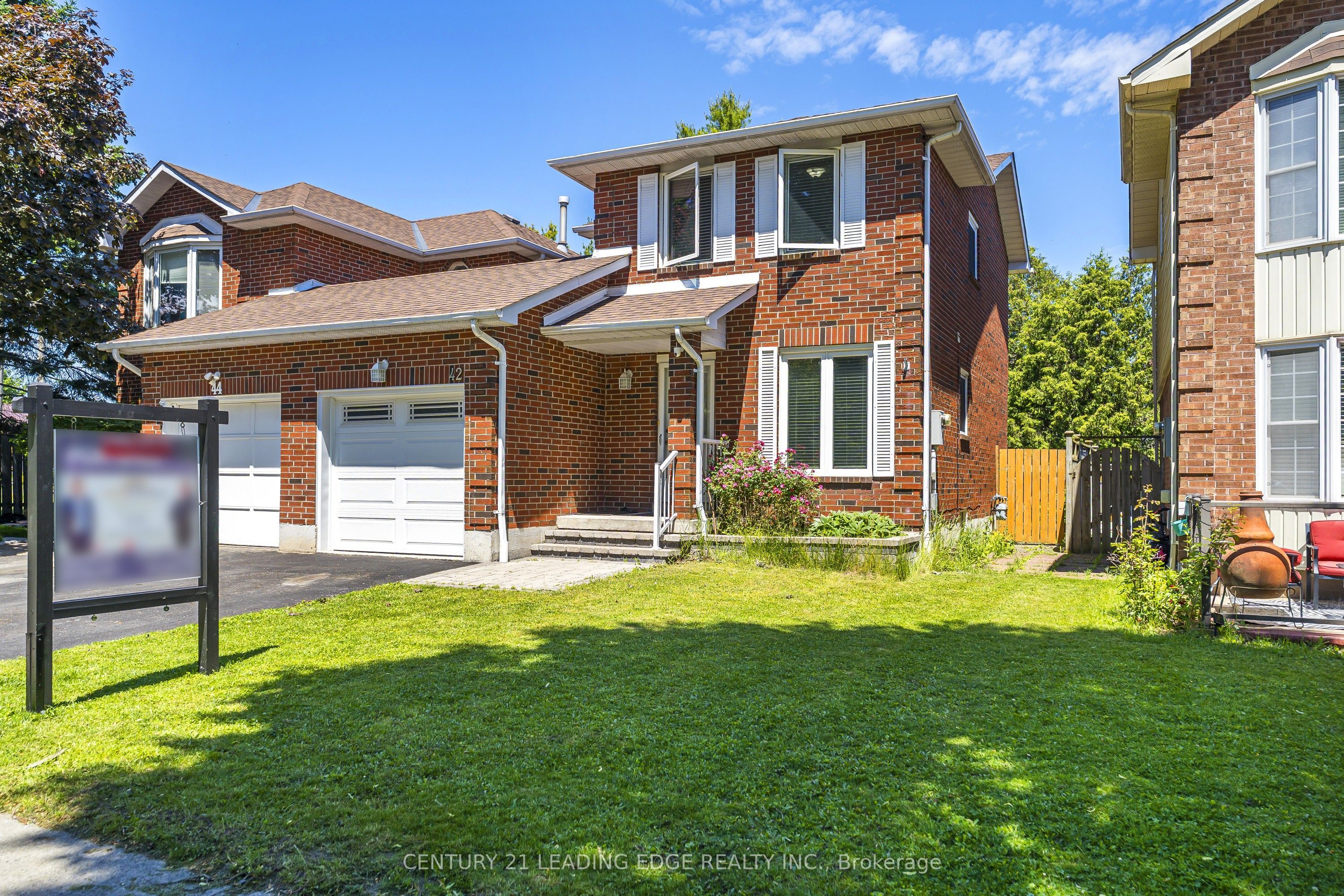 42 Hewitt Crescent, Ajax, ON L1S 7A4 photo 3