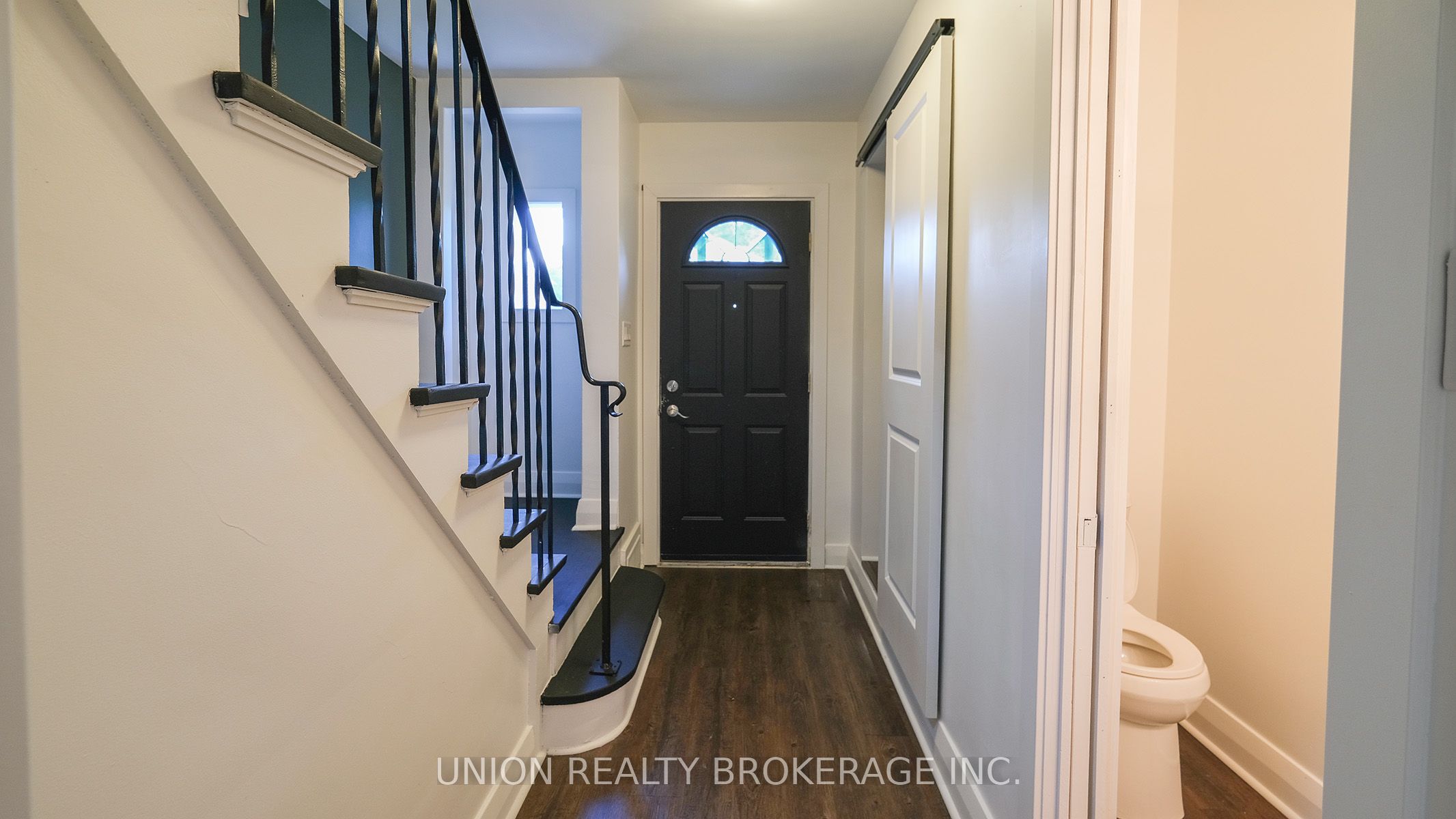 87 Midland Avenue, Toronto, ON M1N 3Z8 photo 4