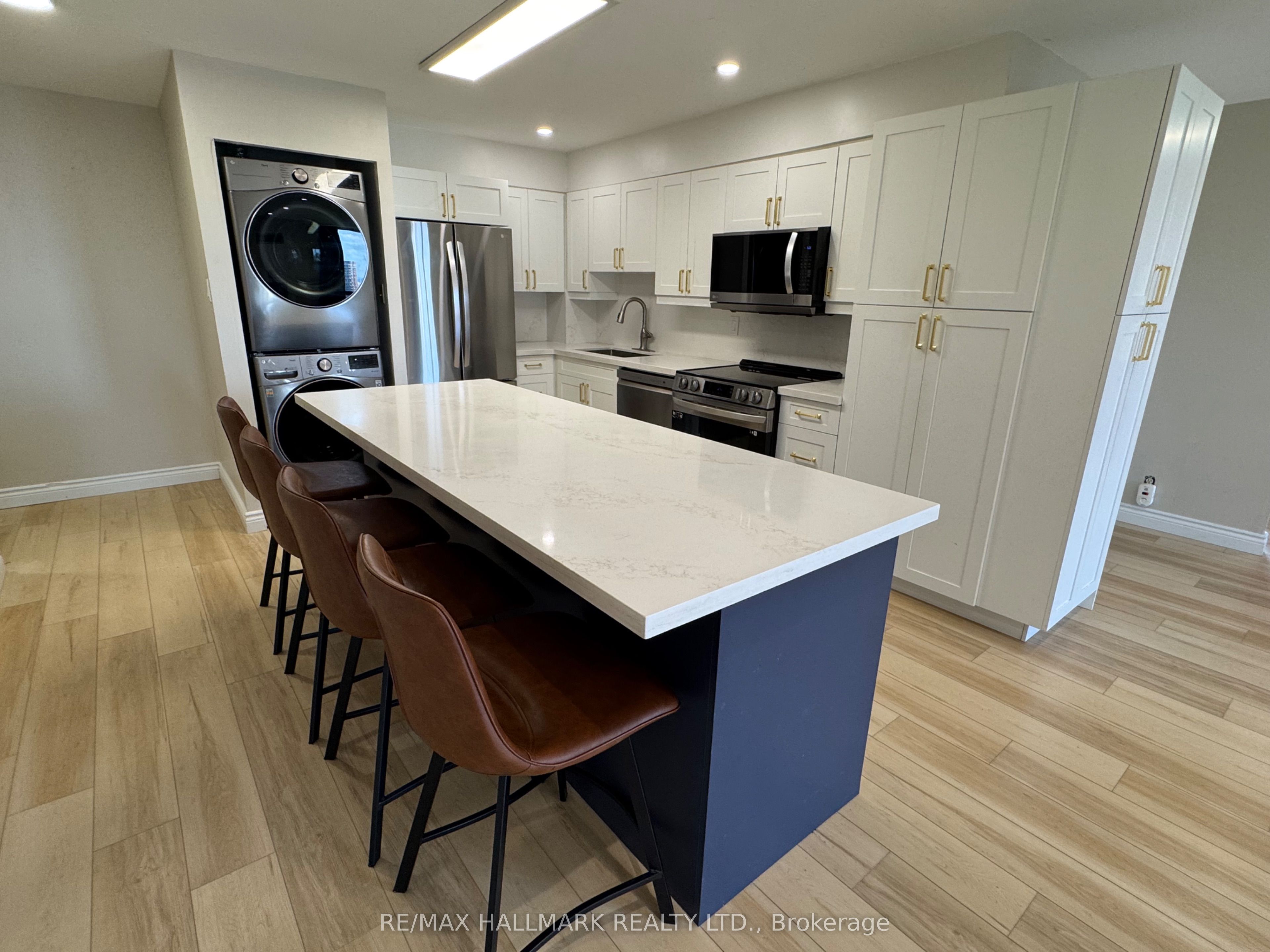 8 Silver Bell Grove 1007, Toronto, ON M1B 4Z3 photo 3