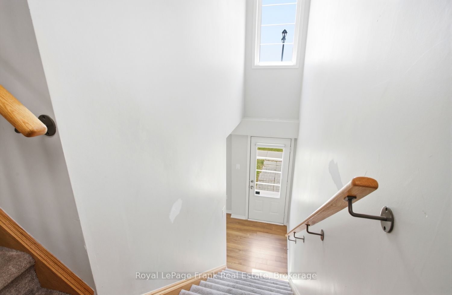2292 Chevron Prince Path, Oshawa, ON L1L 0K8 photo 3