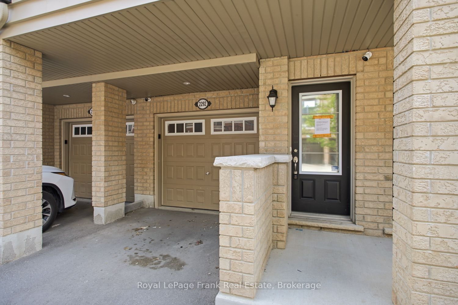 2292 Chevron Prince Path, Oshawa, ON L1L 0K8 photo 4