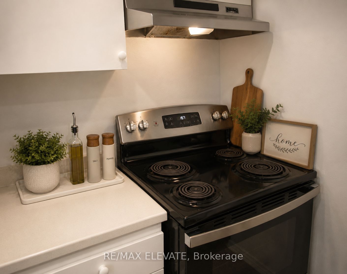 144 Crow Trail W, Toronto, ON M1B 1Y3 photo 4