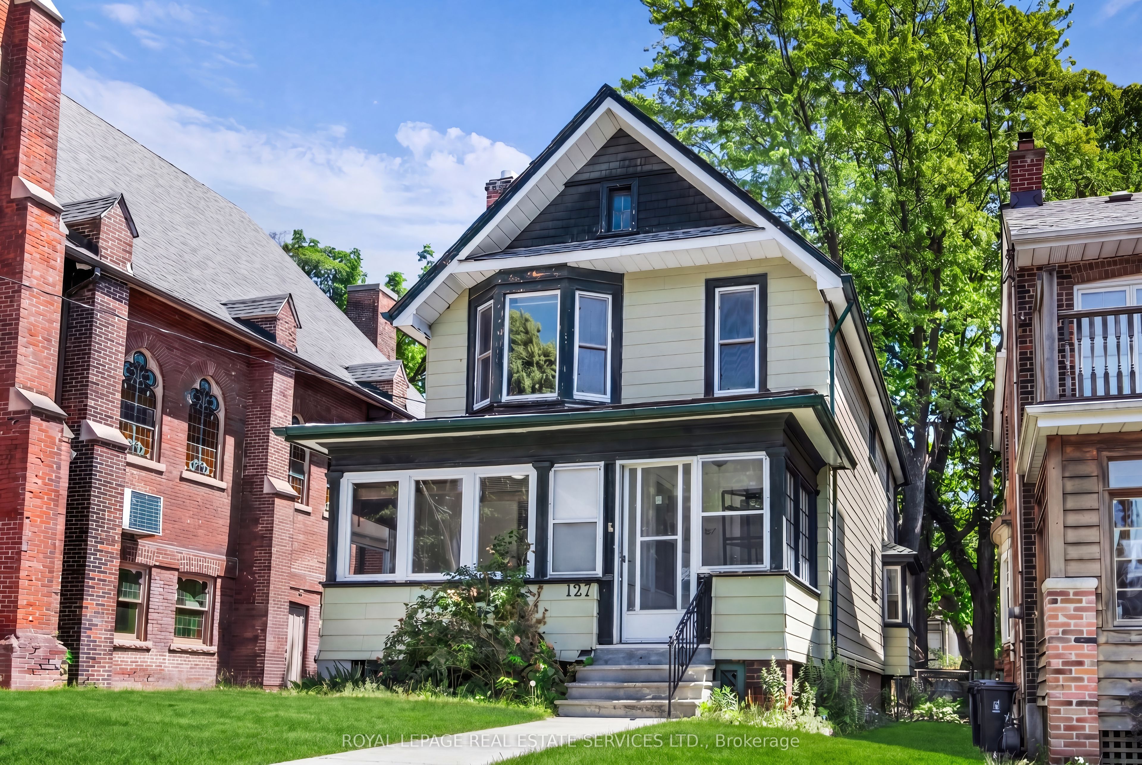 127 Waverley Road, Toronto, ON M4L 3T4 photo 4