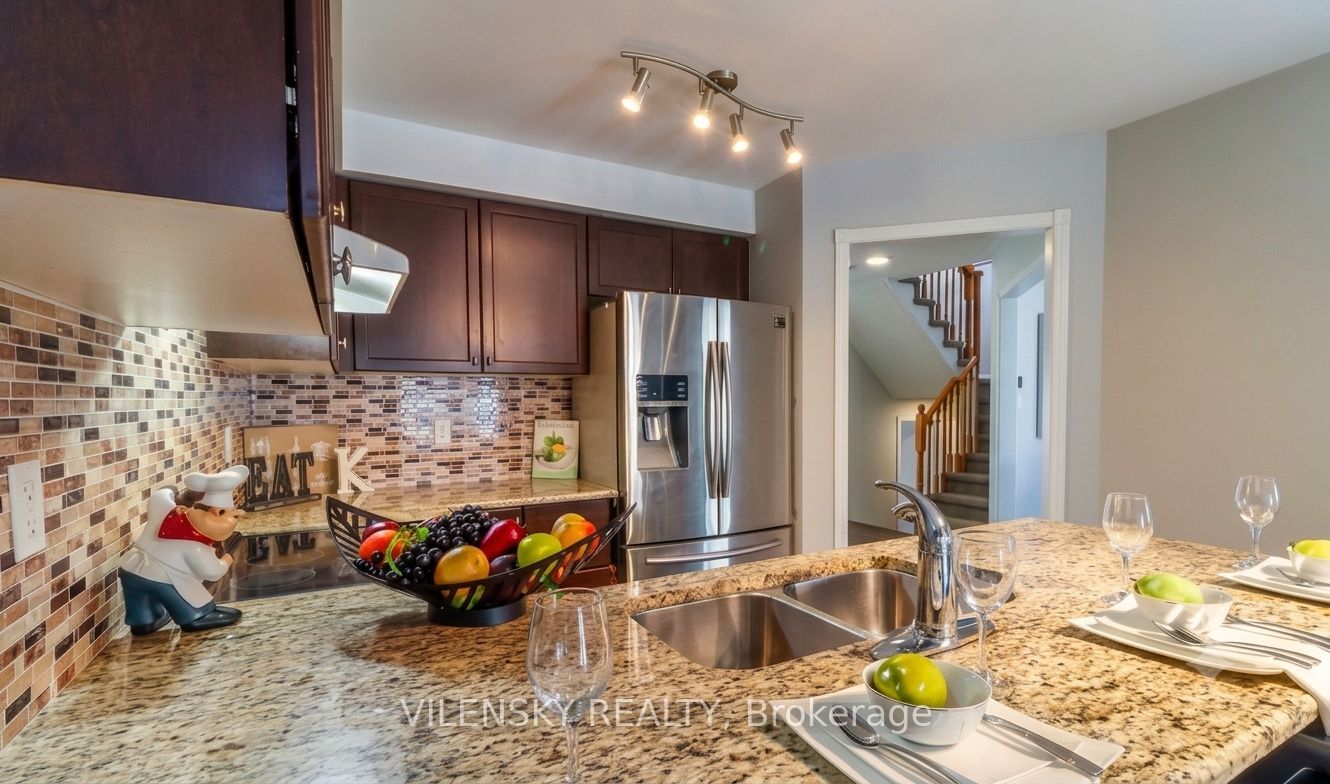 1331 Whitelaw Avenue, Oshawa, ON L1K 0G6 photo 3