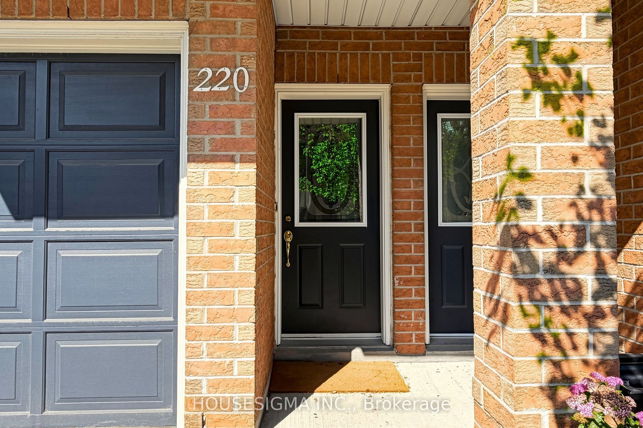 83 Mondeo Drive 220, Toronto, ON M1P 5B6 photo 3