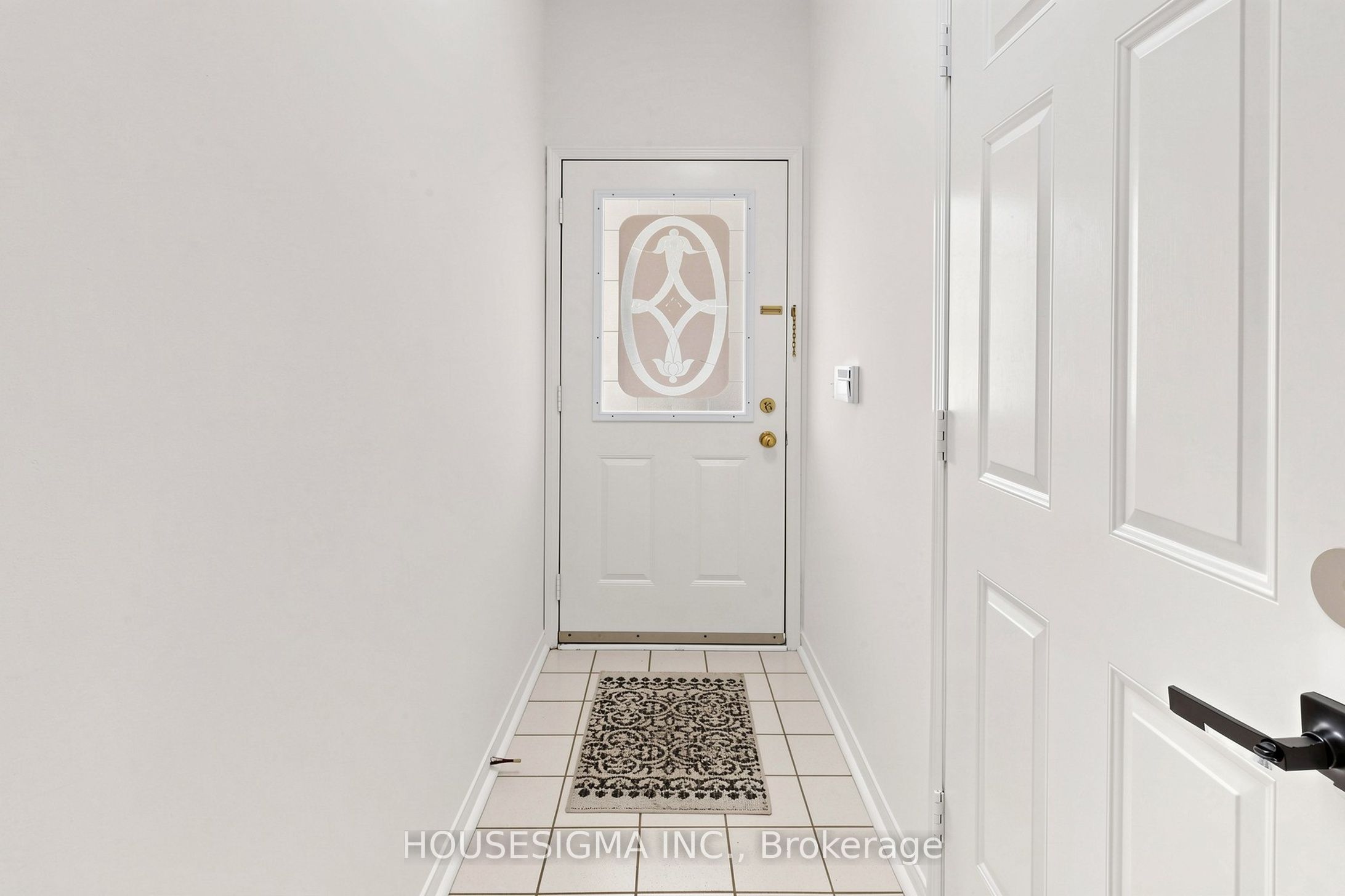 83 Mondeo Drive 220, Toronto, ON M1P 5B6 photo 4
