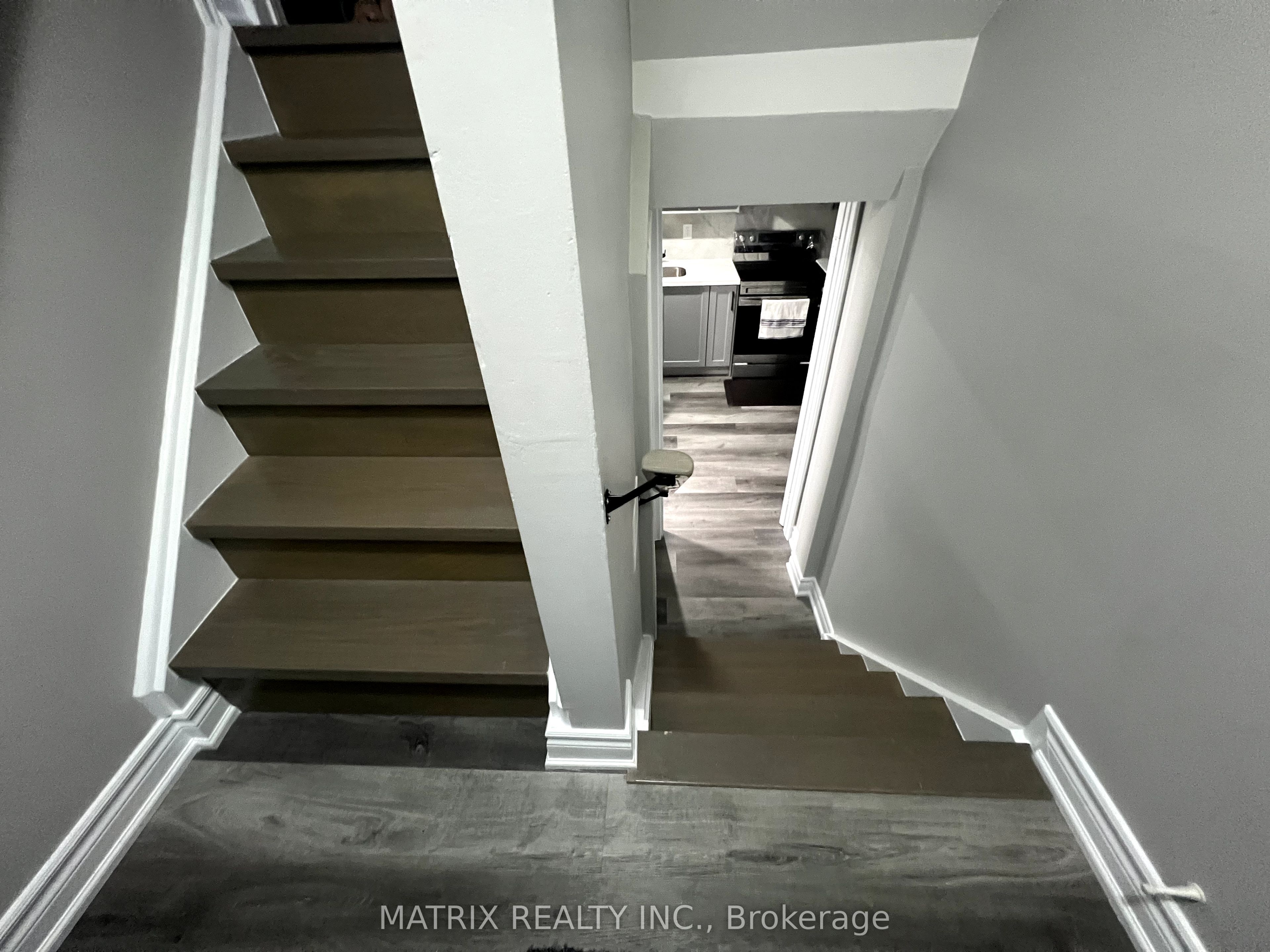 29 Warwick Castle Court, Toronto, ON M1B 3E5 photo 2