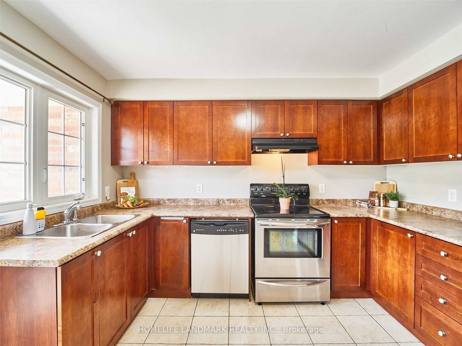 224 Rouge River Drive, Toronto, ON M1B 0A8 photo 5