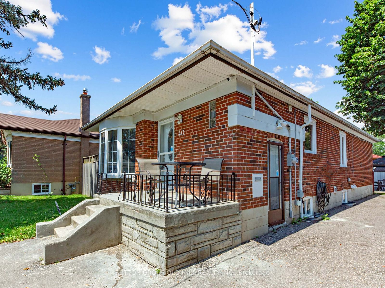 40 Tansley Avenue, Toronto, ON M1J 1P3 photo 2