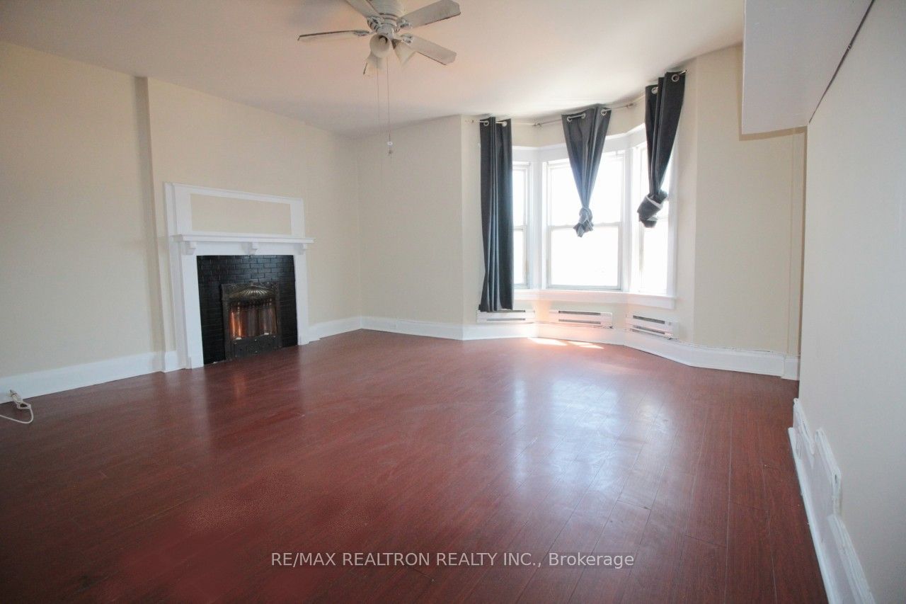 788 Broadview Avenue # A, Toronto, ON M2K 4P7 photo 3