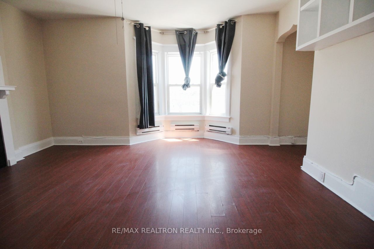 788 Broadview Avenue # A, Toronto, ON M2K 4P7 photo 5