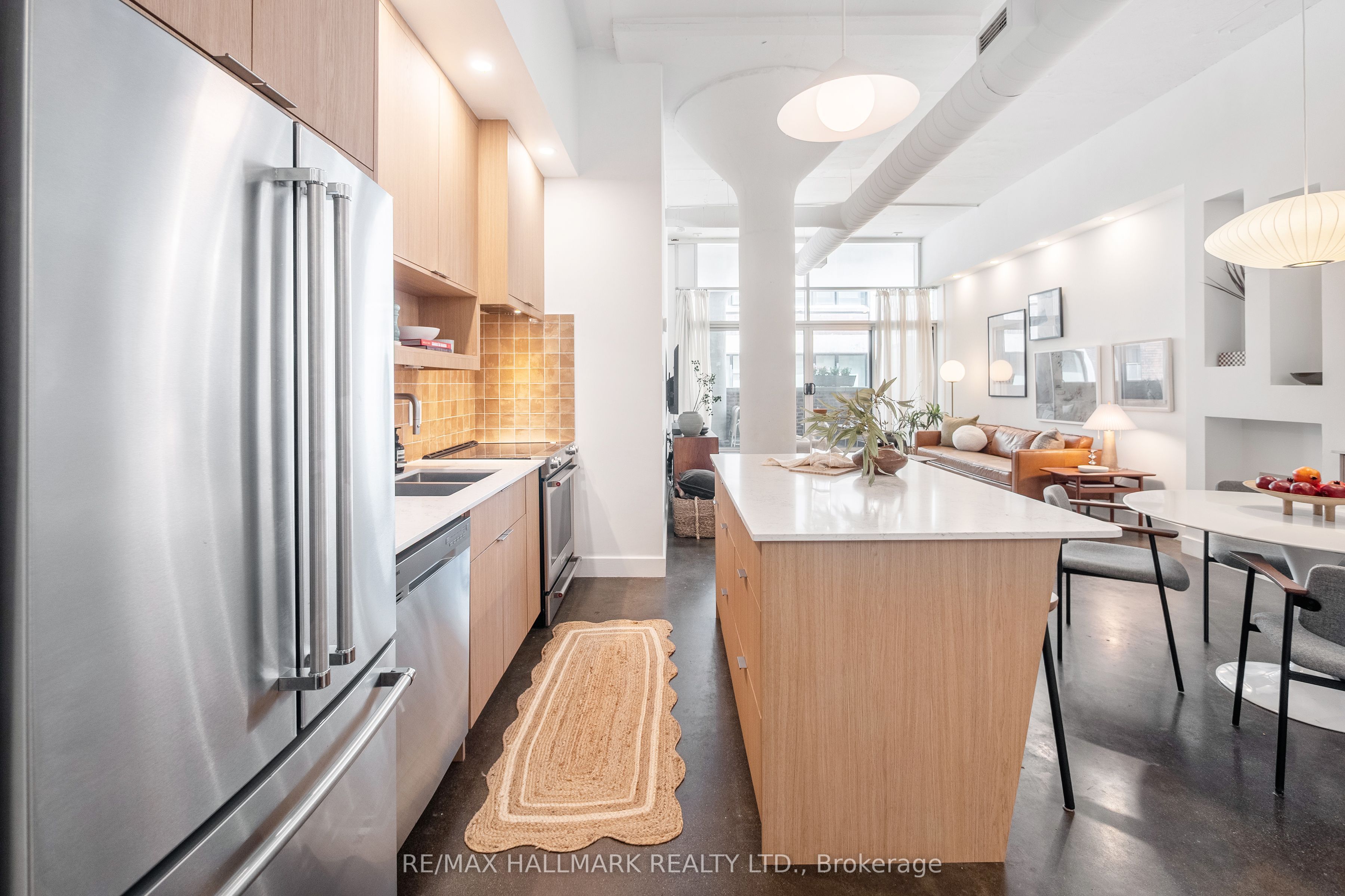 233 Carlaw Avenue 406, Toronto, ON M4M 3N6 photo 3