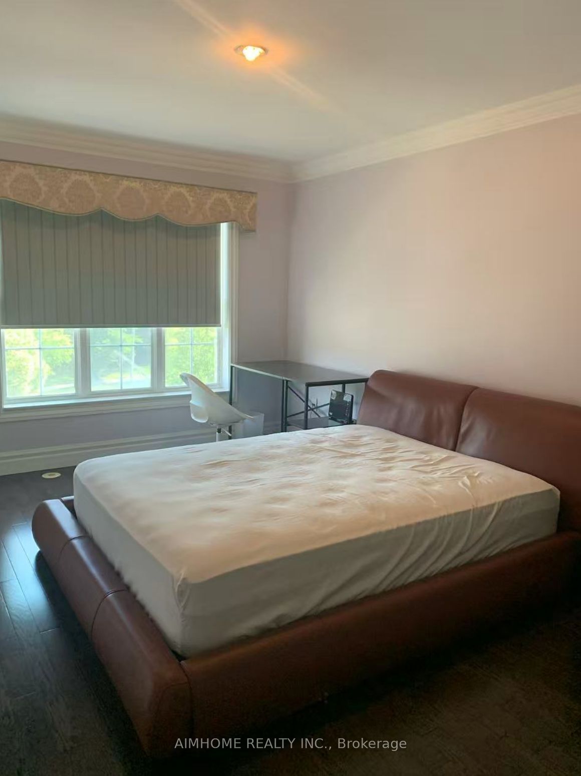 24 Exchequer Place bsmt, Toronto, ON M1S 5R9