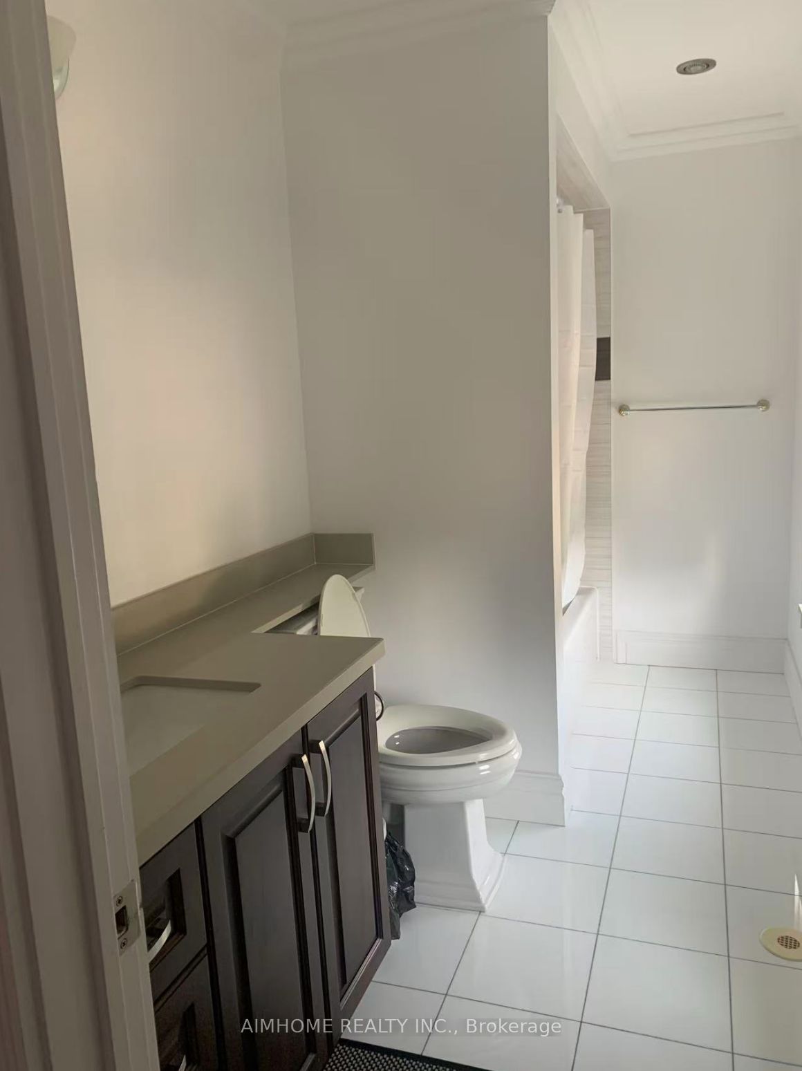 24 Exchequer Place bsmt, Toronto, ON M1S 5R9 photo 2