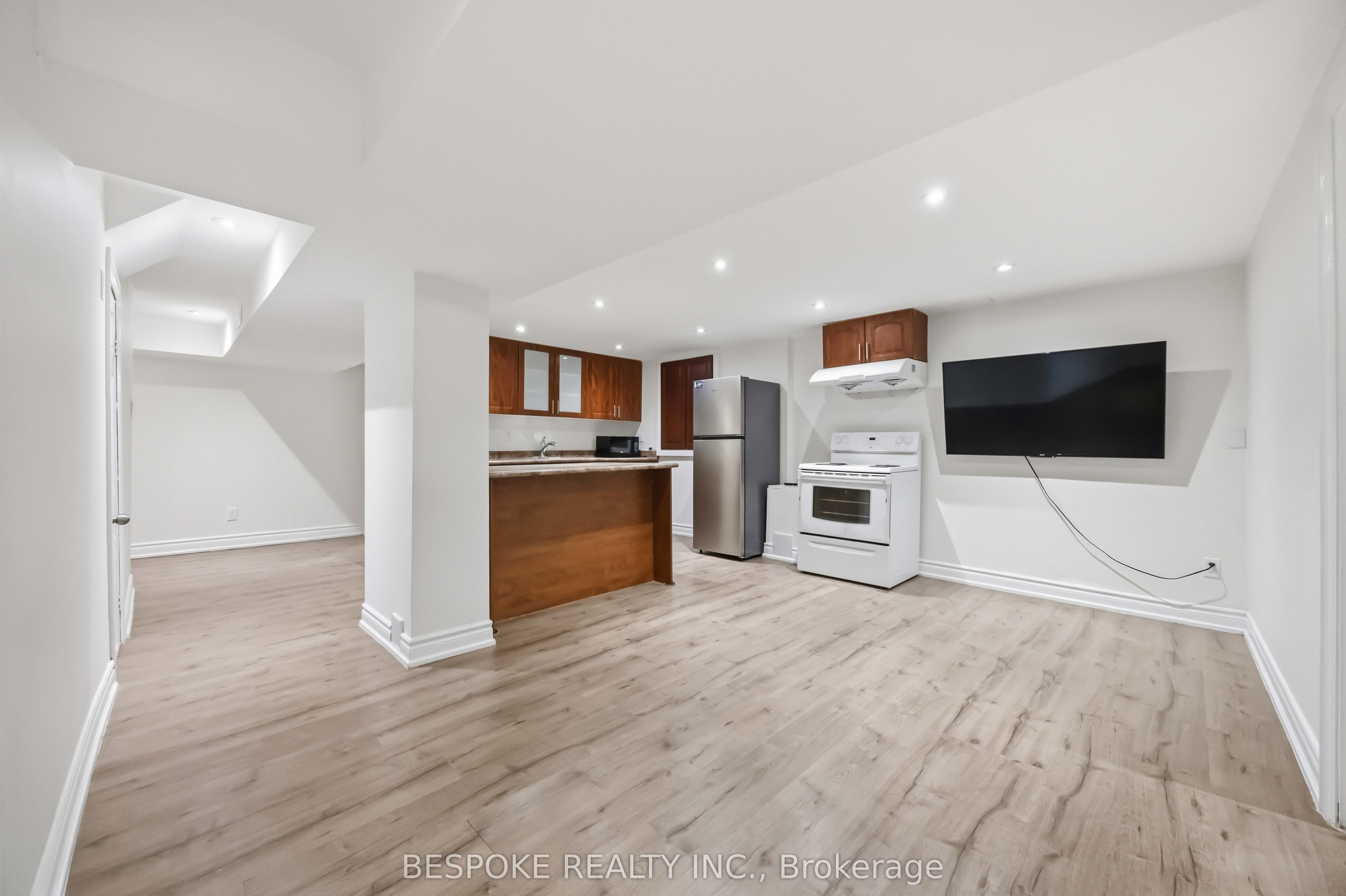 54 Mcinnes Crescent Bsmt, Toronto, ON M1B 5E8