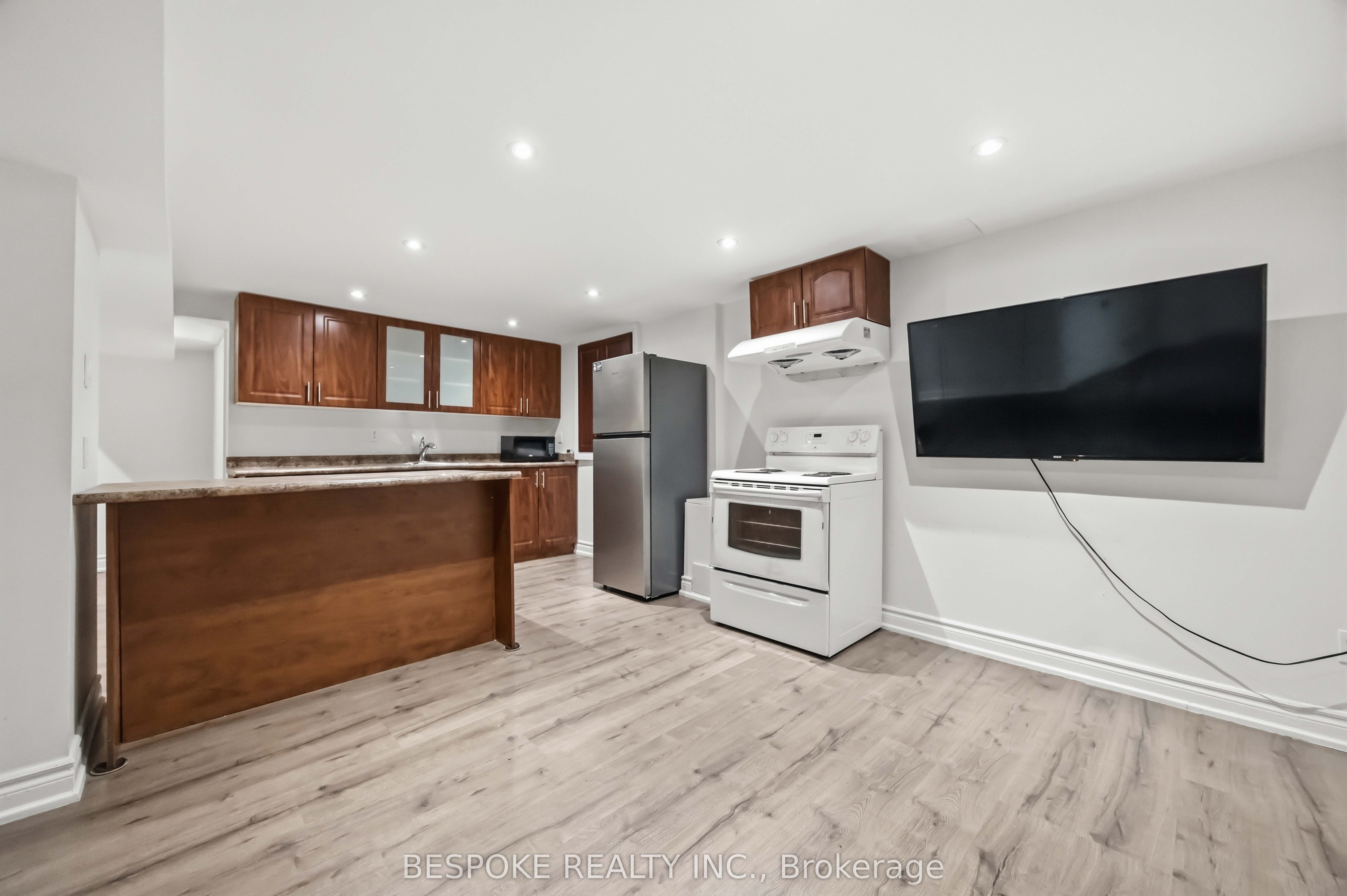 54 Mcinnes Crescent Bsmt, Toronto, ON M1B 5E8 photo 4
