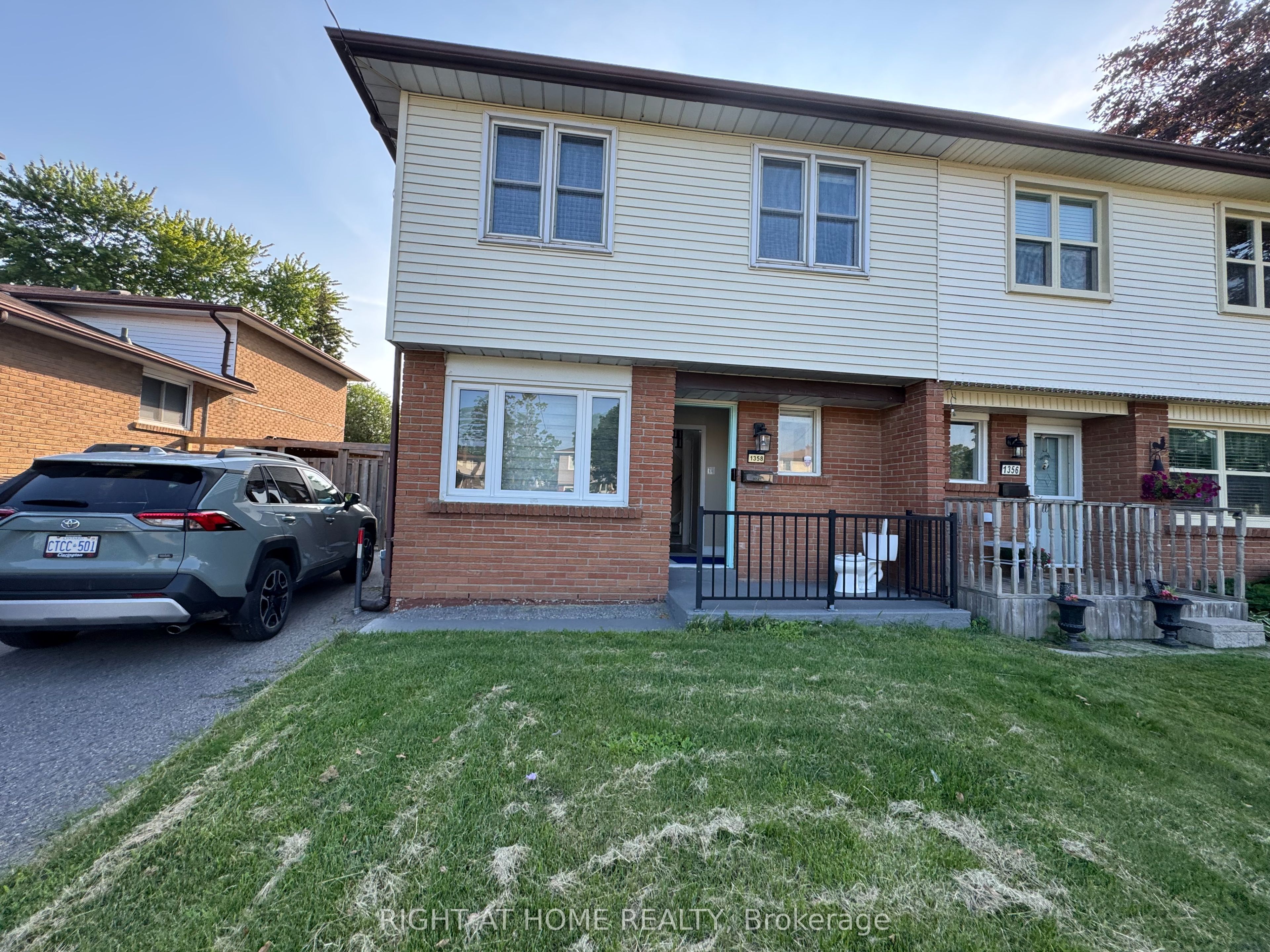 1358 Tremblay Street, Oshawa, ON L1J 3X5 photo 3