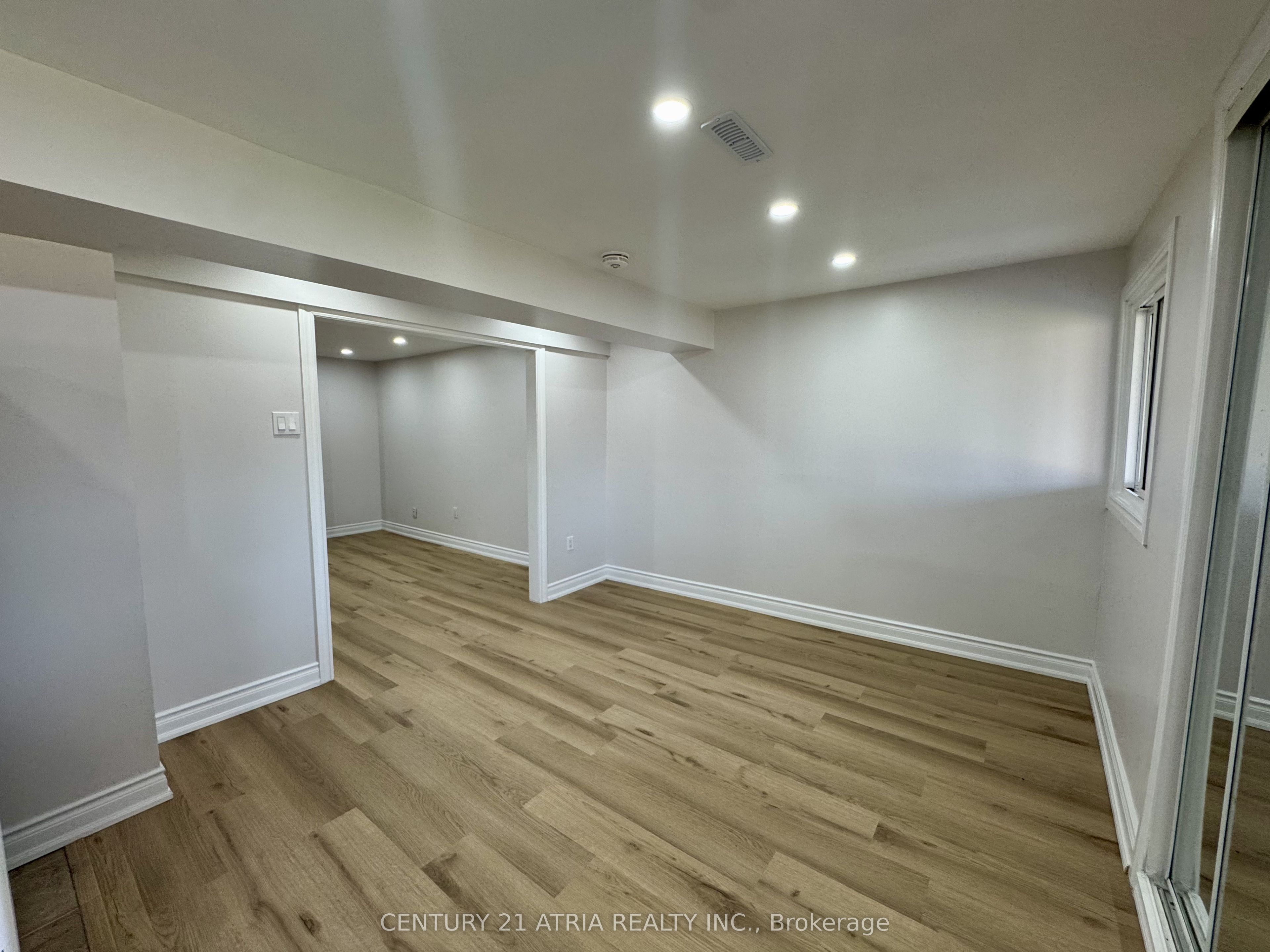 6 Woodward Crescent Basement, Ajax, ON L1S 5T6 photo 5
